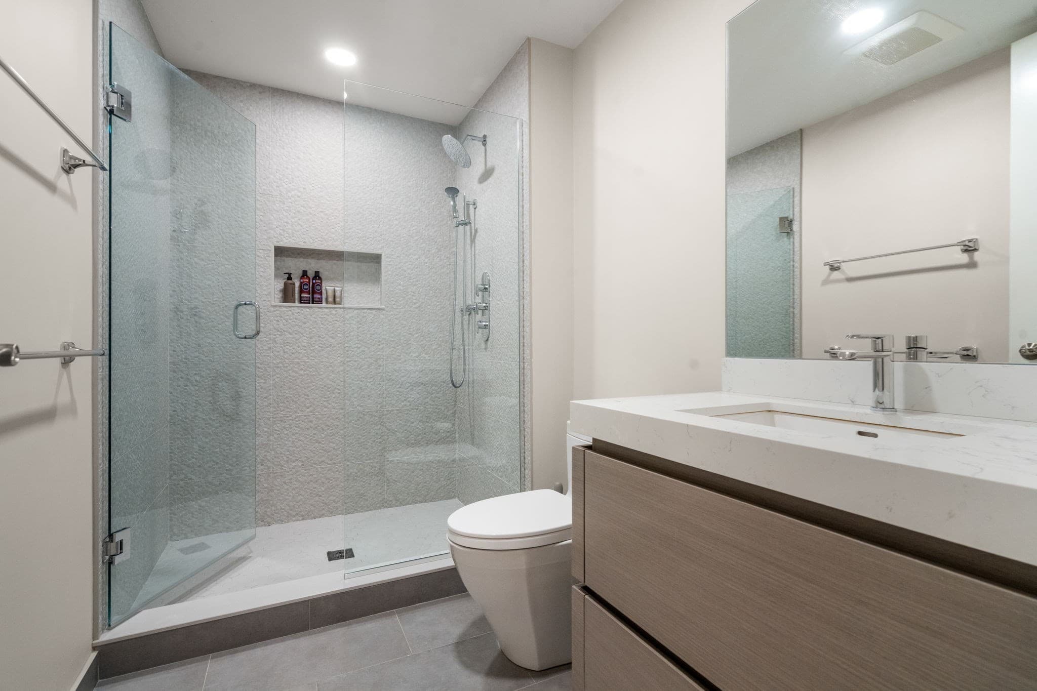 Condominium at 213 Nahanton St # 213, Newton MA 02459, Newton, photo 19 of 28