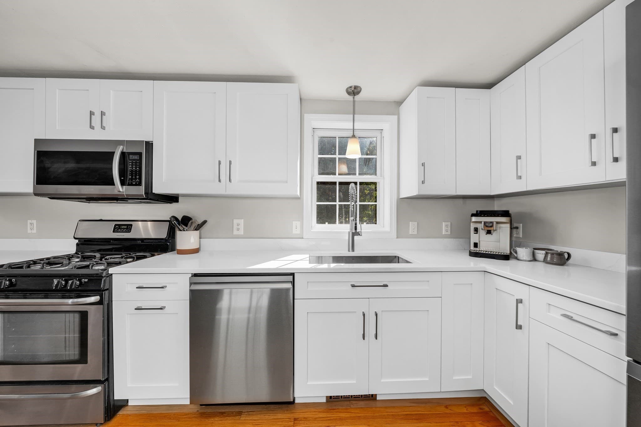 Single Family Residence at 1 Noyes Lane, Merrimac MA 01860, Merrimac, photo 5 of 42
