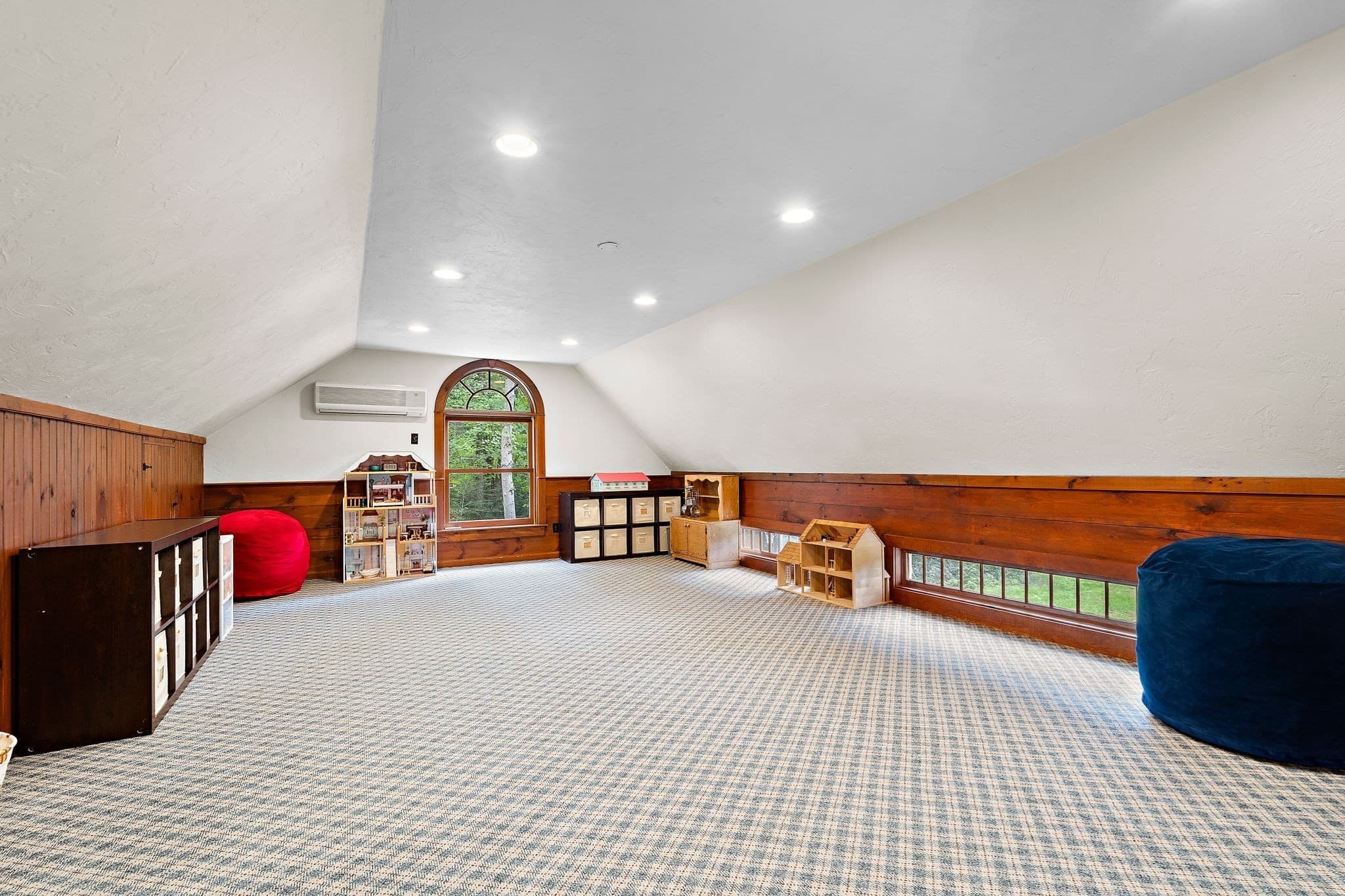 Single Family Residence at 50 Nashaway Road, Bolton MA 01740, Bolton, photo 17 of 36