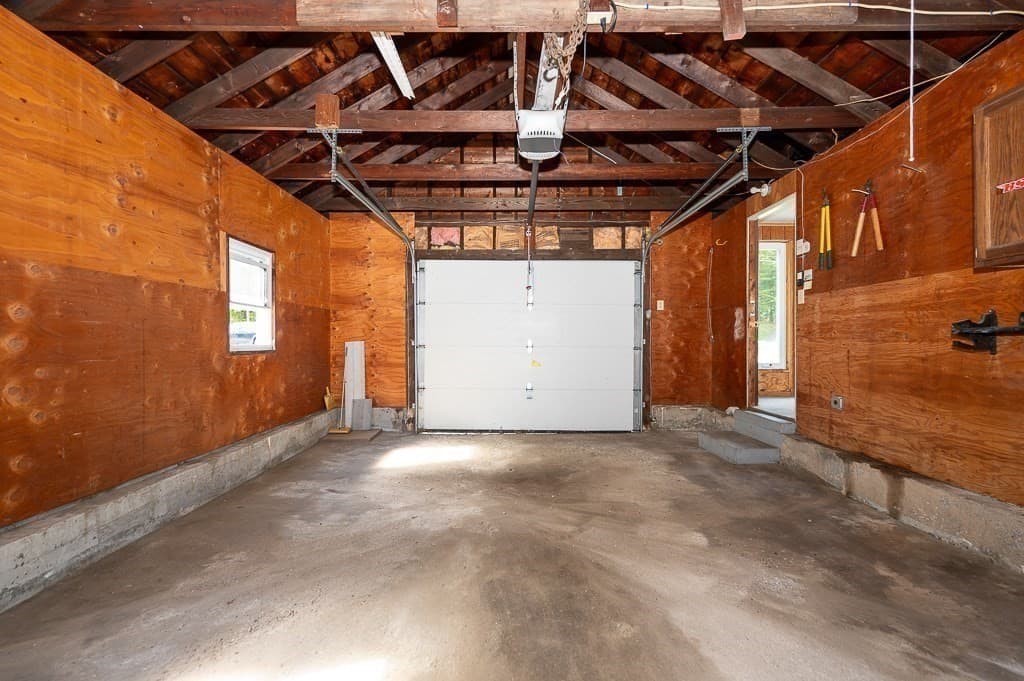Single Family Residence at 101 Barnett Rd., Sutton MA 01590, Sutton, photo 25 of 37