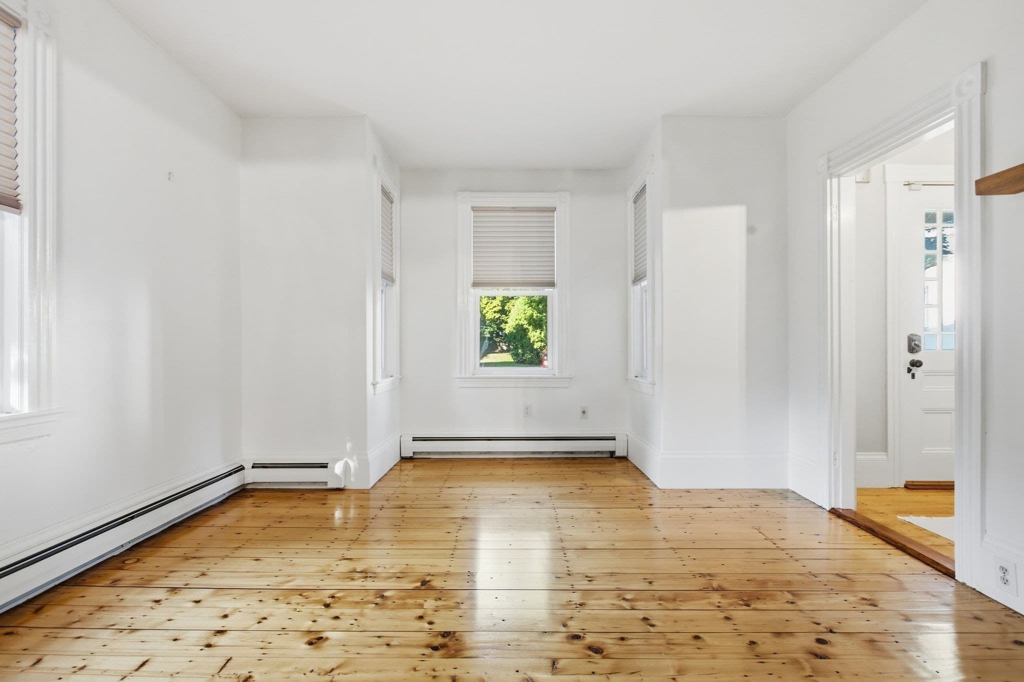 Single Family Residence at 10 Eaton St, Reading MA 01867, Reading, photo 17 of 34