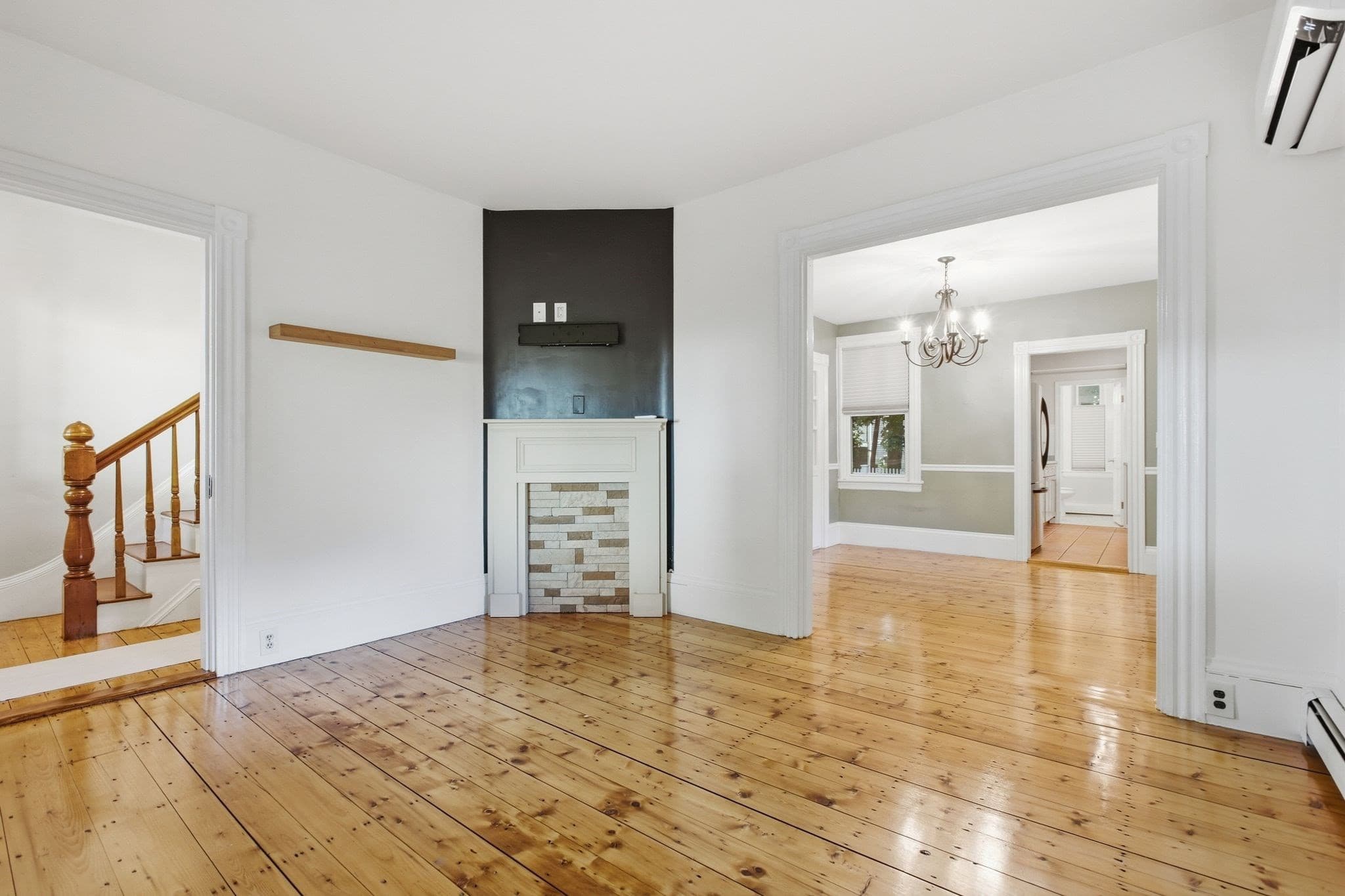 Single Family Residence at 10 Eaton St, Reading MA 01867, Reading, photo 7 of 34