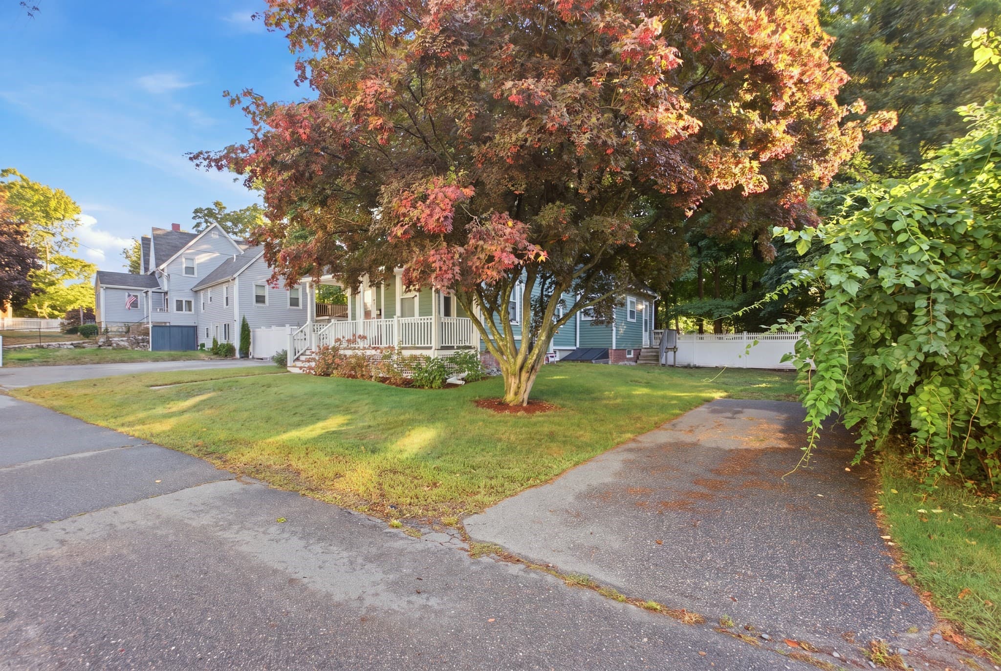 Single Family Residence at 10 Eaton St, Reading MA 01867, Reading, photo 4 of 34