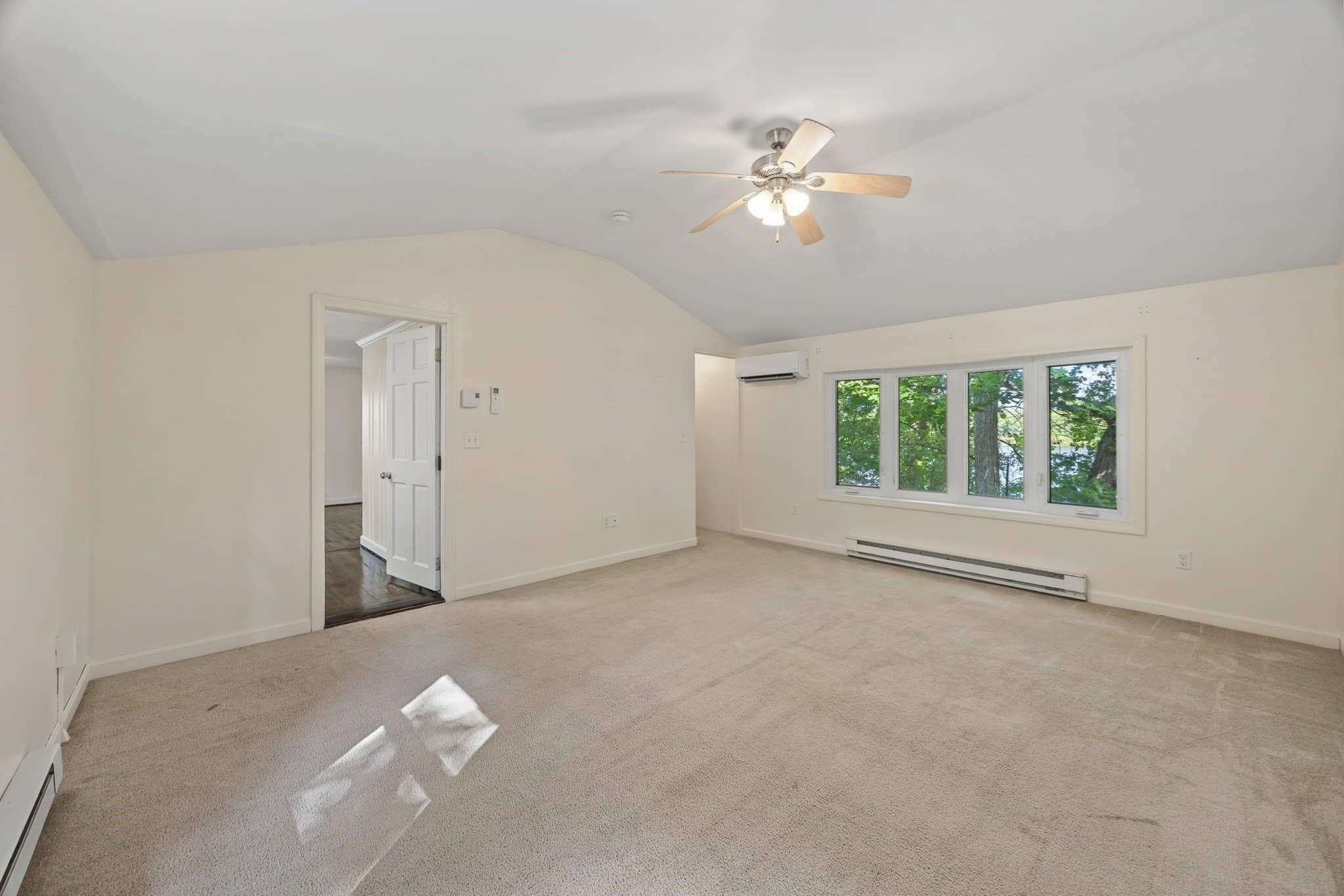 Single Family Residence at 21 Faulkner Rd, Grafton MA 01536, Grafton, photo 18 of 26