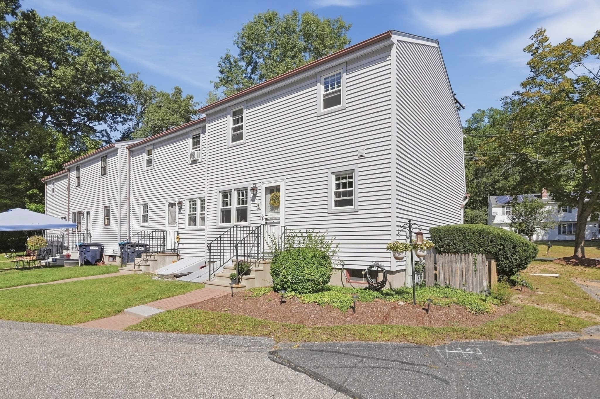 Condominium at 1 Tiffany Circle # 1, Millbury MA 01527, Millbury, photo 32 of 39