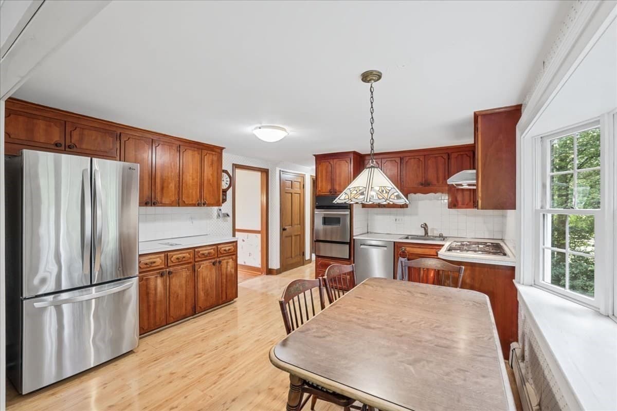 Single Family Residence at 43 Chatham Rd, Norwood MA 02062, Norwood, photo 9 of 41