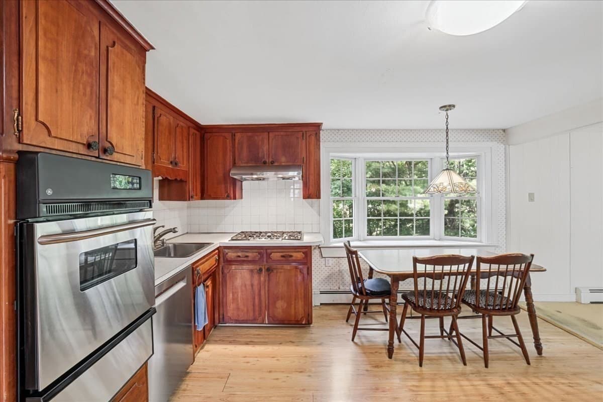 Single Family Residence at 43 Chatham Rd, Norwood MA 02062, Norwood, photo 8 of 41