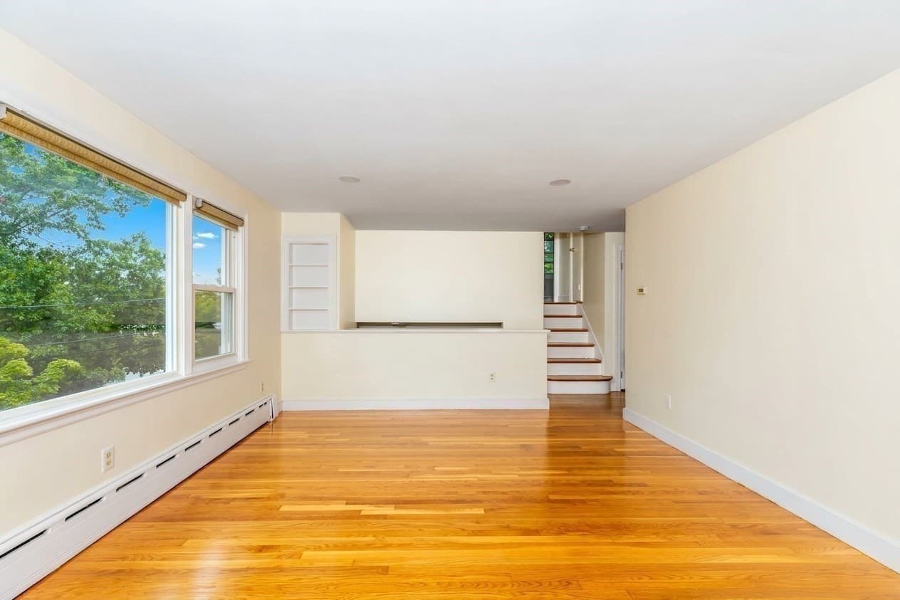 Single Family Residence at 68 Faxon Ln, Quincy MA 02169, Quincy, photo 8 of 37