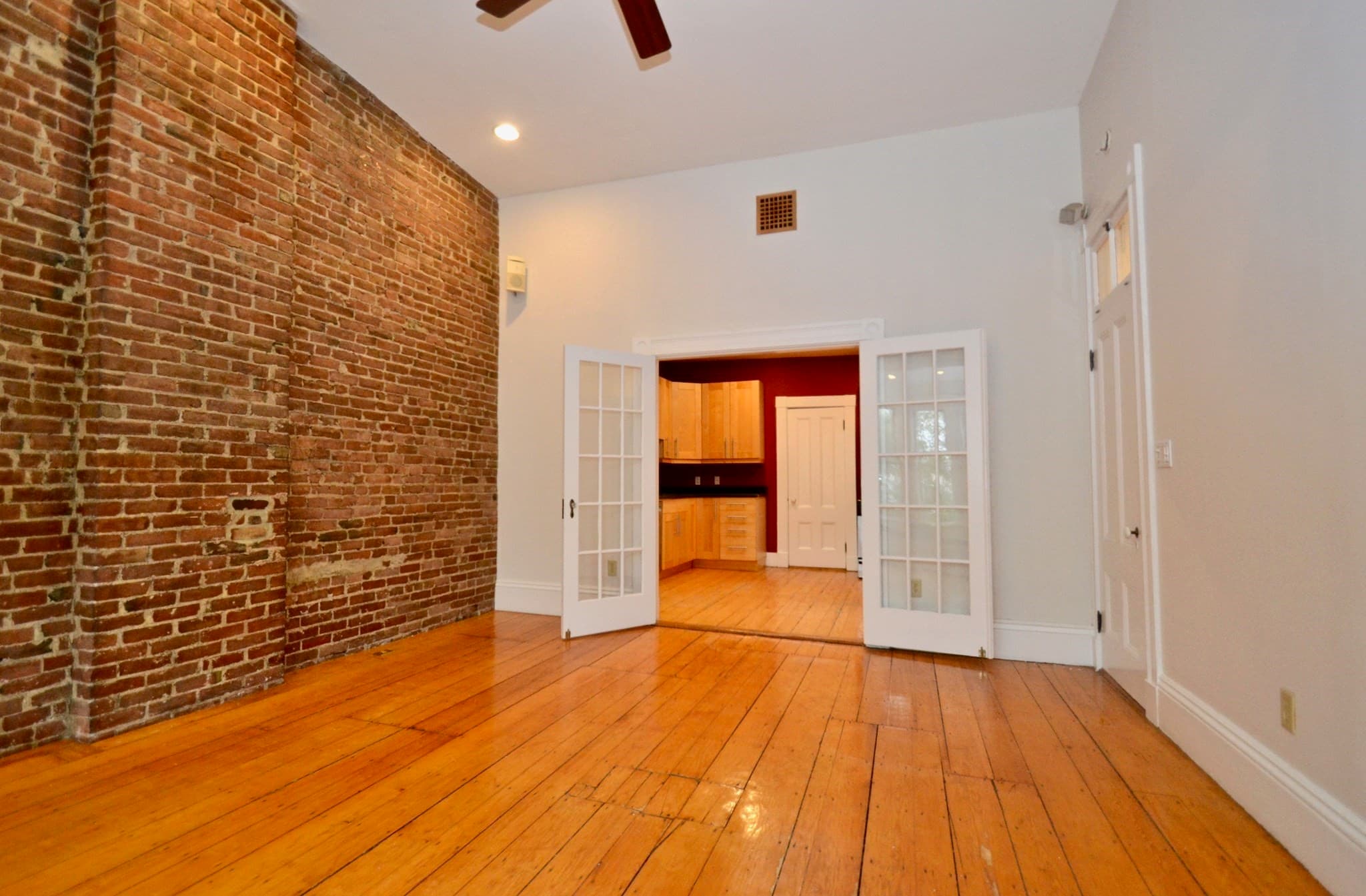 Condominium at 1249 Cambridge Street # 3, Cambridge MA 02139, Cambridge, photo 2 of 12