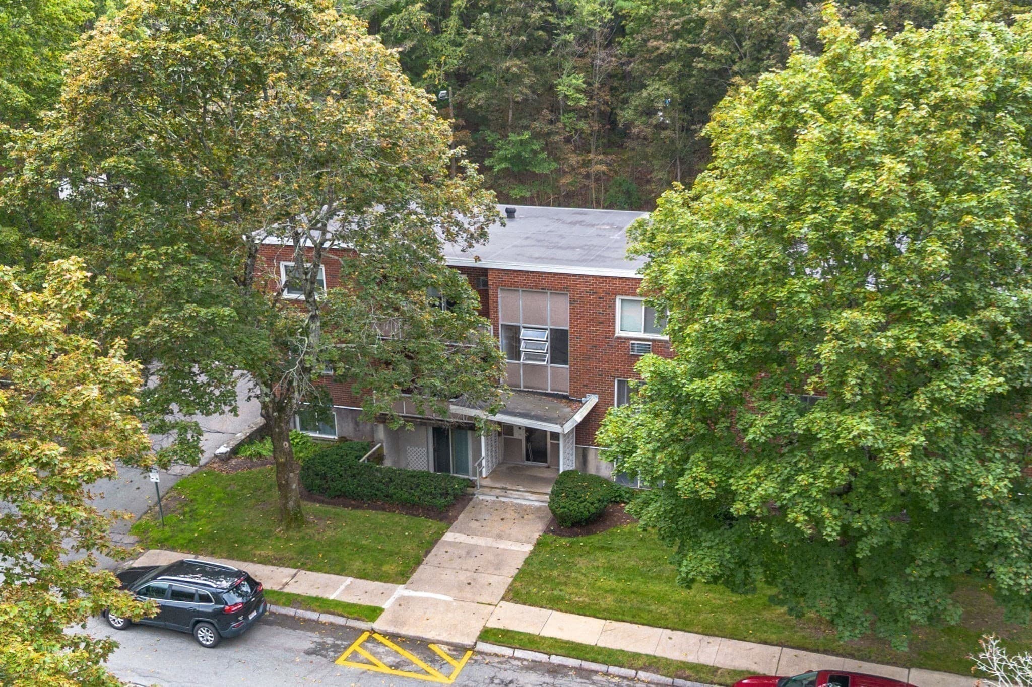Condominium at 63 Lionel Ave # C, Waltham MA 02452, Waltham, photo 25 of 29