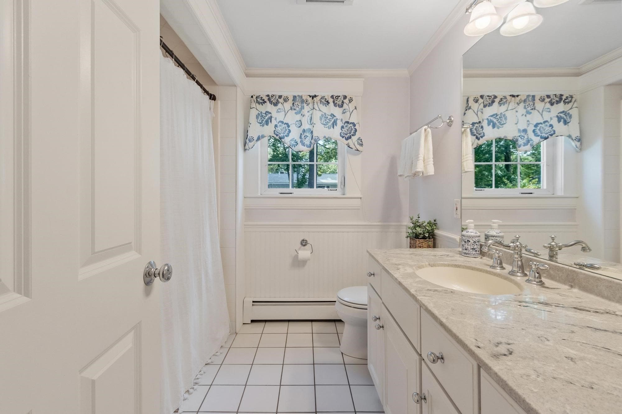 Single Family Residence at 26 Lee St, Lancaster MA 01523, Lancaster, photo 12 of 37