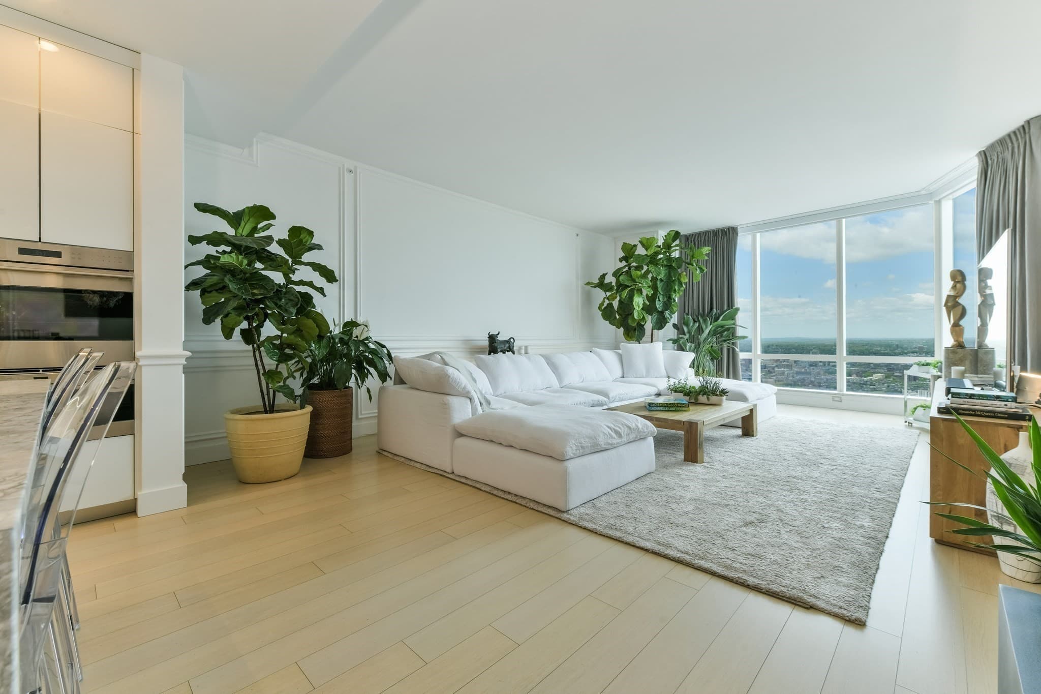 Condominium at 1 Franklin St. # 5101, Boston MA 02110, Boston, photo 5 of 20