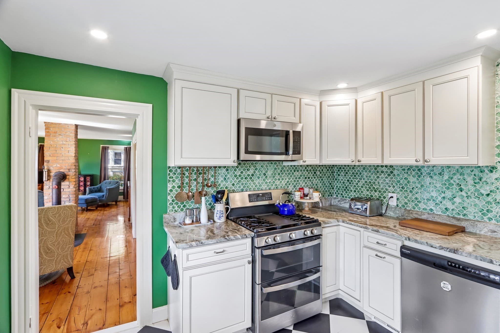 Single Family Residence at 43 Adams, Haverhill MA 01830, Haverhill, photo 18 of 42