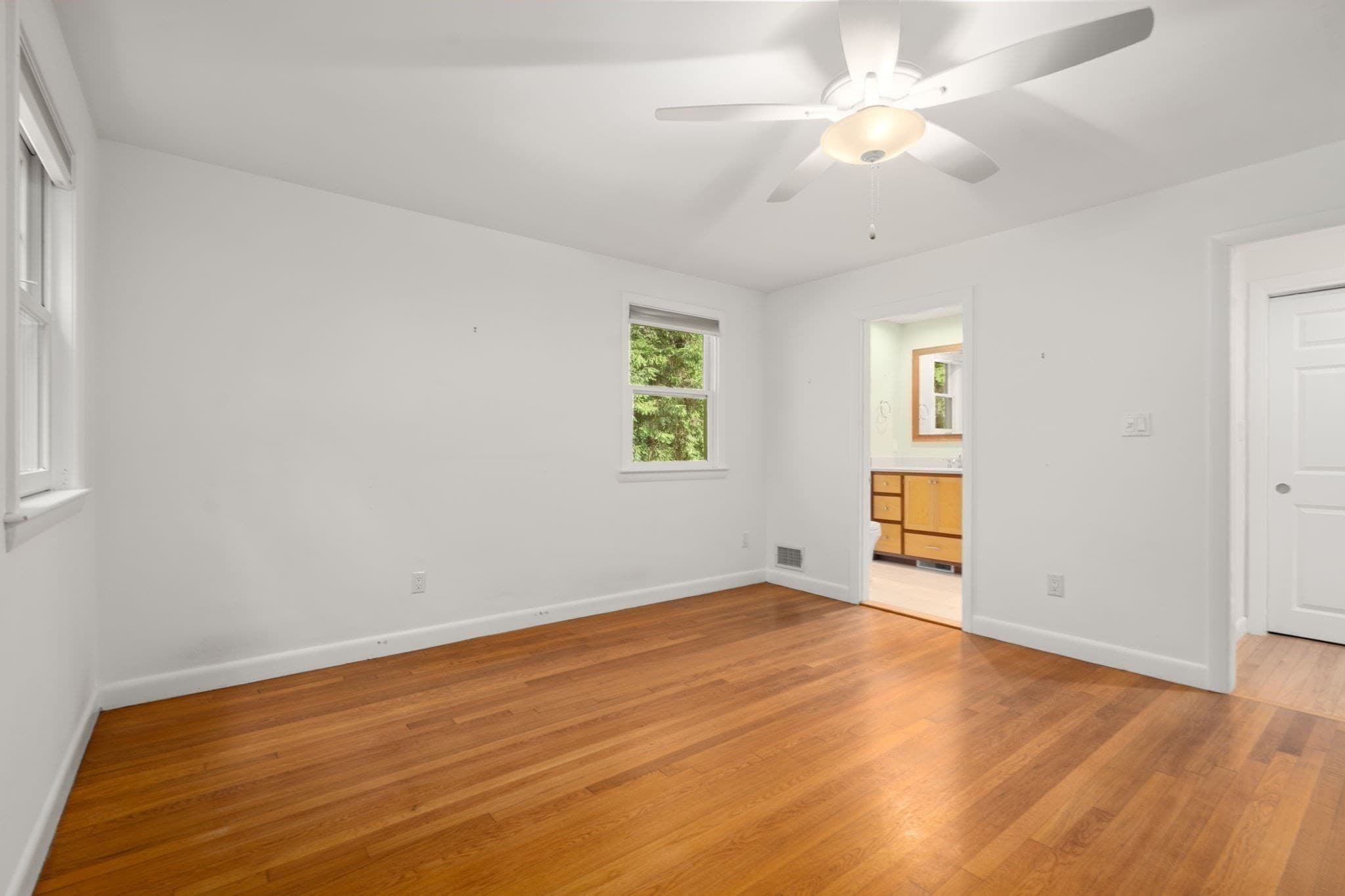 Single Family Residence at 6 Hayward Road, Wayland MA 01778, Wayland, photo 17 of 34