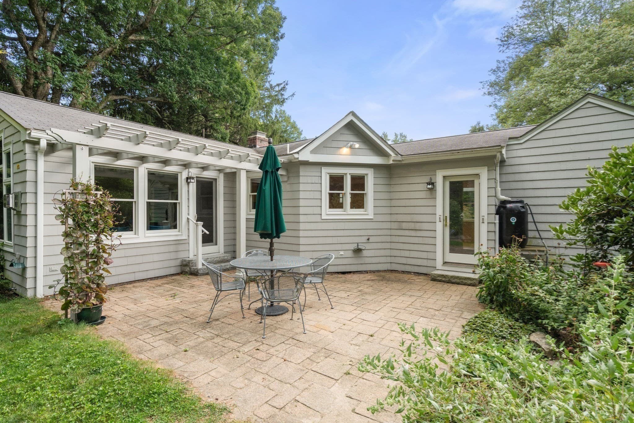 Single Family Residence at 6 Hayward Road, Wayland MA 01778, Wayland, photo 4 of 34
