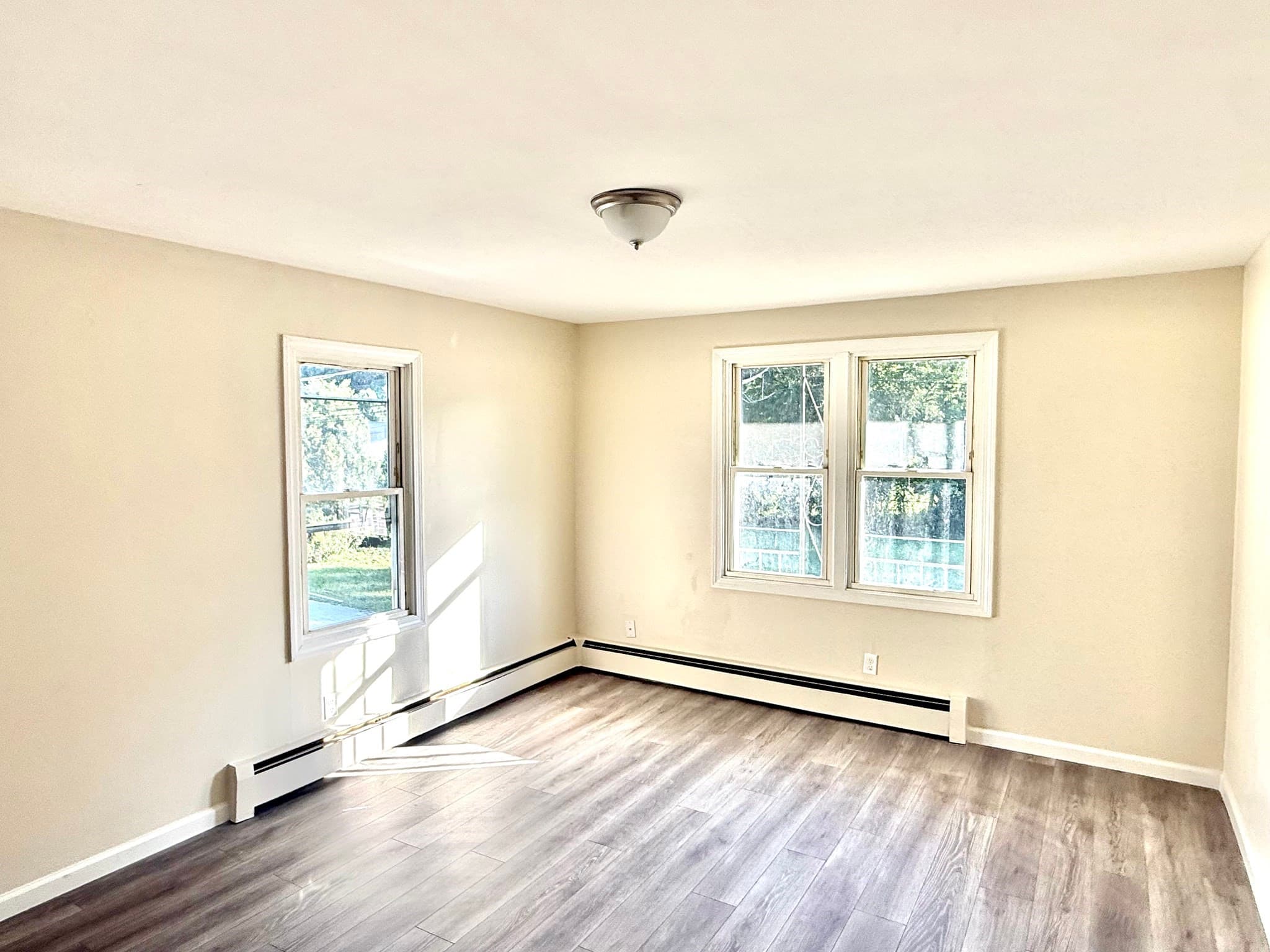 Commercial Sale at 4 Dale Ct, Chicopee MA 01013, Chicopee, photo 14 of 30