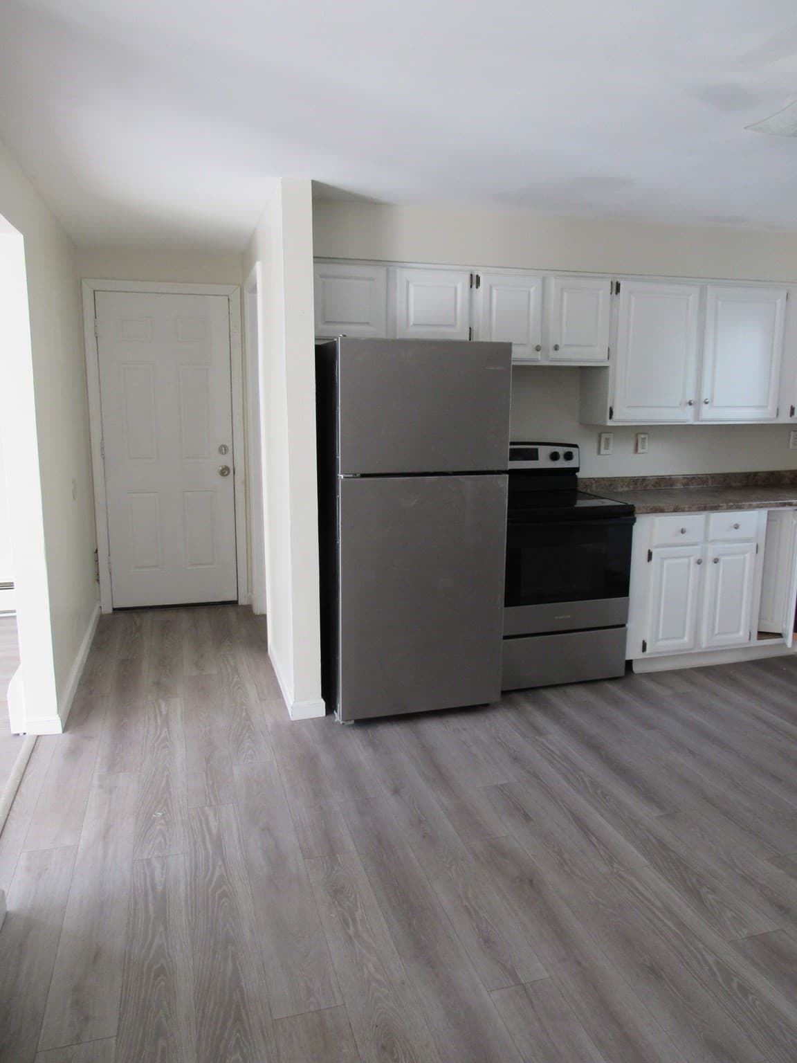 Commercial Sale at 4 Dale Ct, Chicopee MA 01013, Chicopee, photo 11 of 30