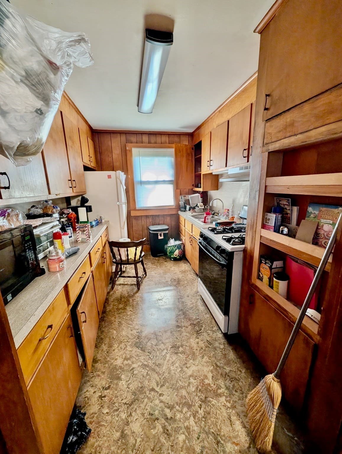 2 Family - 2 Units Up/Down at 64-66 Lyons Street, Springfield MA 01151, Springfield, photo 17 of 33
