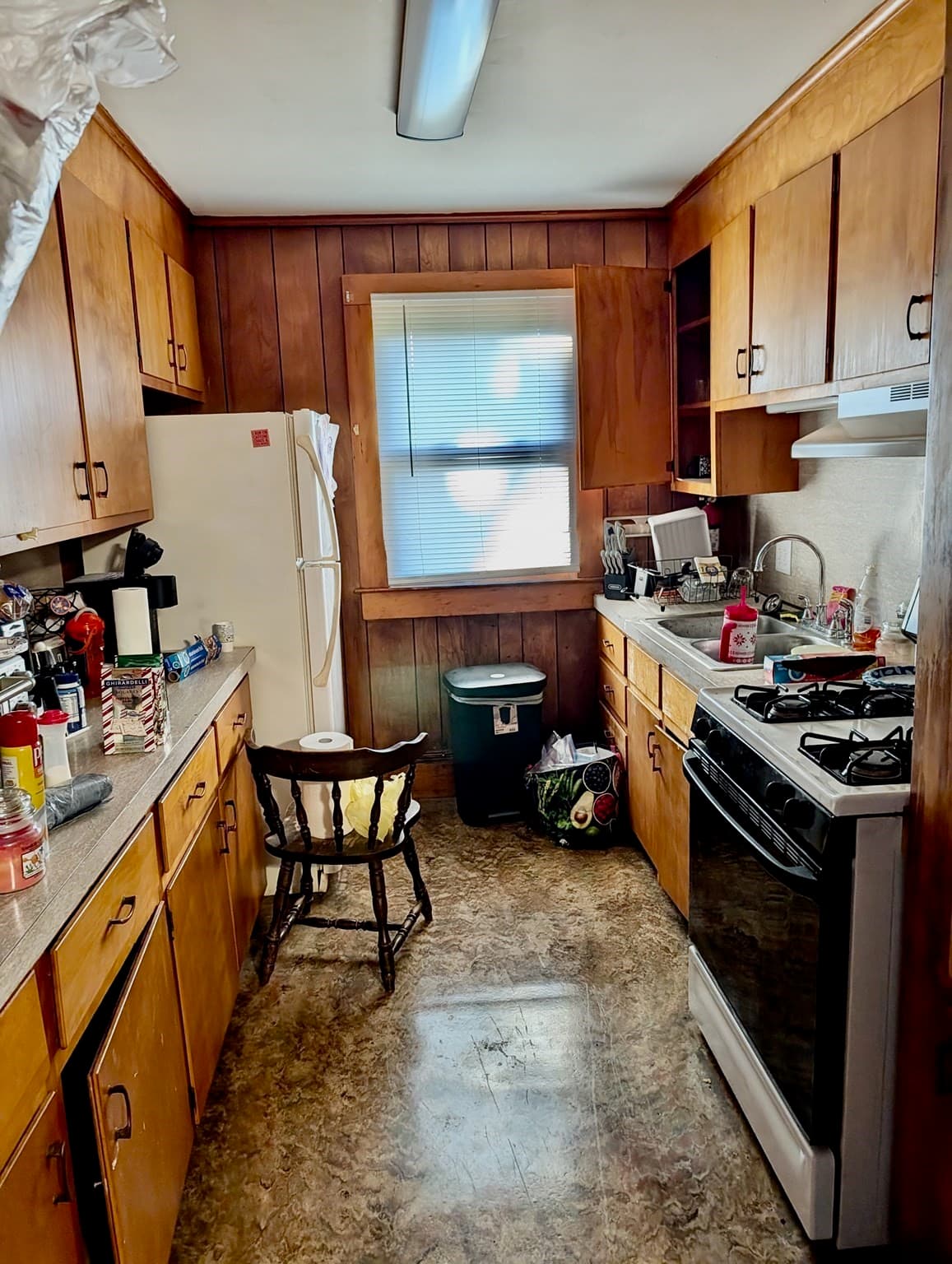 2 Family - 2 Units Up/Down at 64-66 Lyons Street, Springfield MA 01151, Springfield, photo 18 of 33
