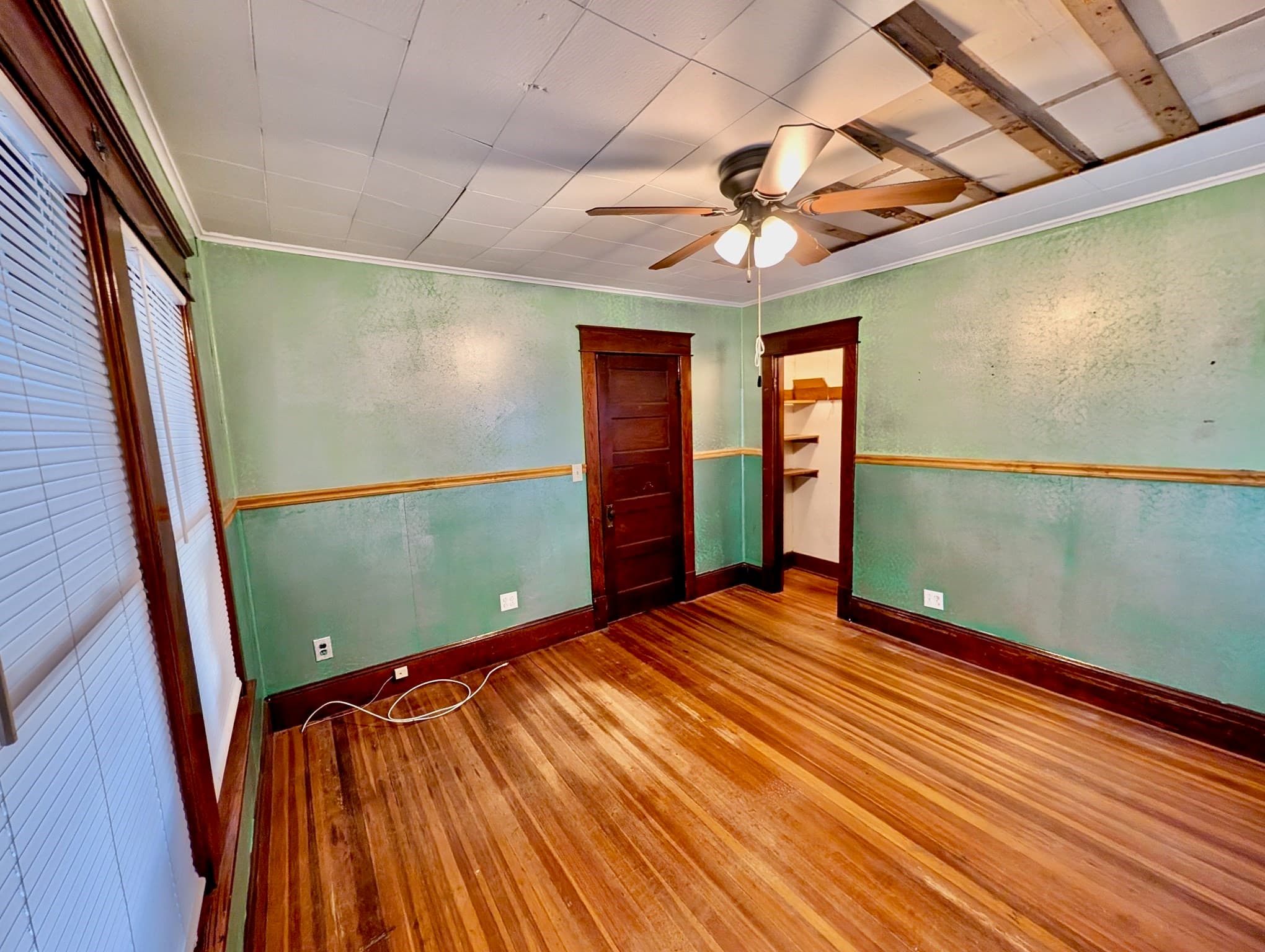 2 Family - 2 Units Up/Down at 64-66 Lyons Street, Springfield MA 01151, Springfield, photo 4 of 33