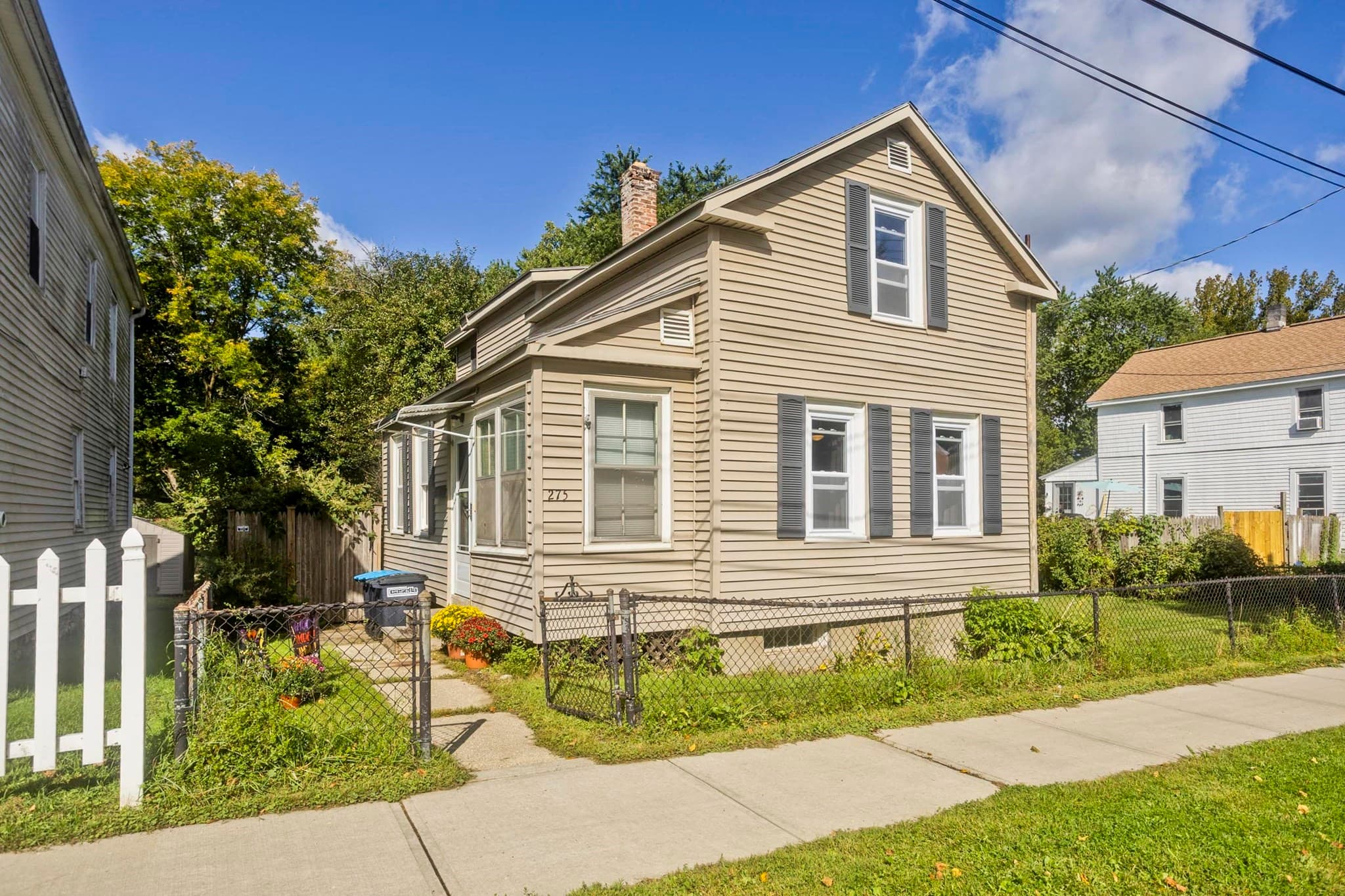 275 Dewey Ave, Pittsfield MA 01201