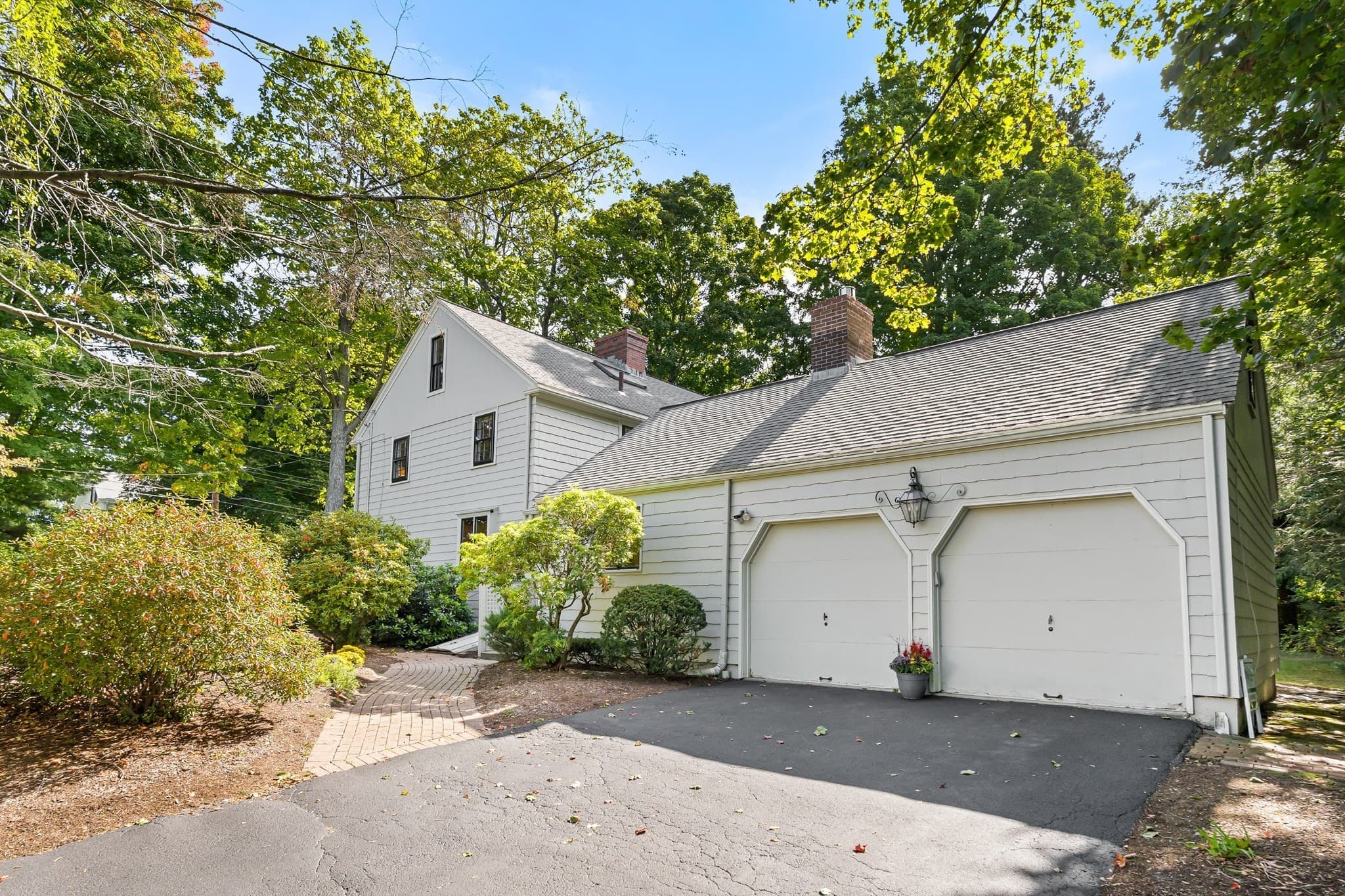 Single Family Residence at 1 Overlook Way, Winchester MA 01890, Winchester, photo 2 of 39