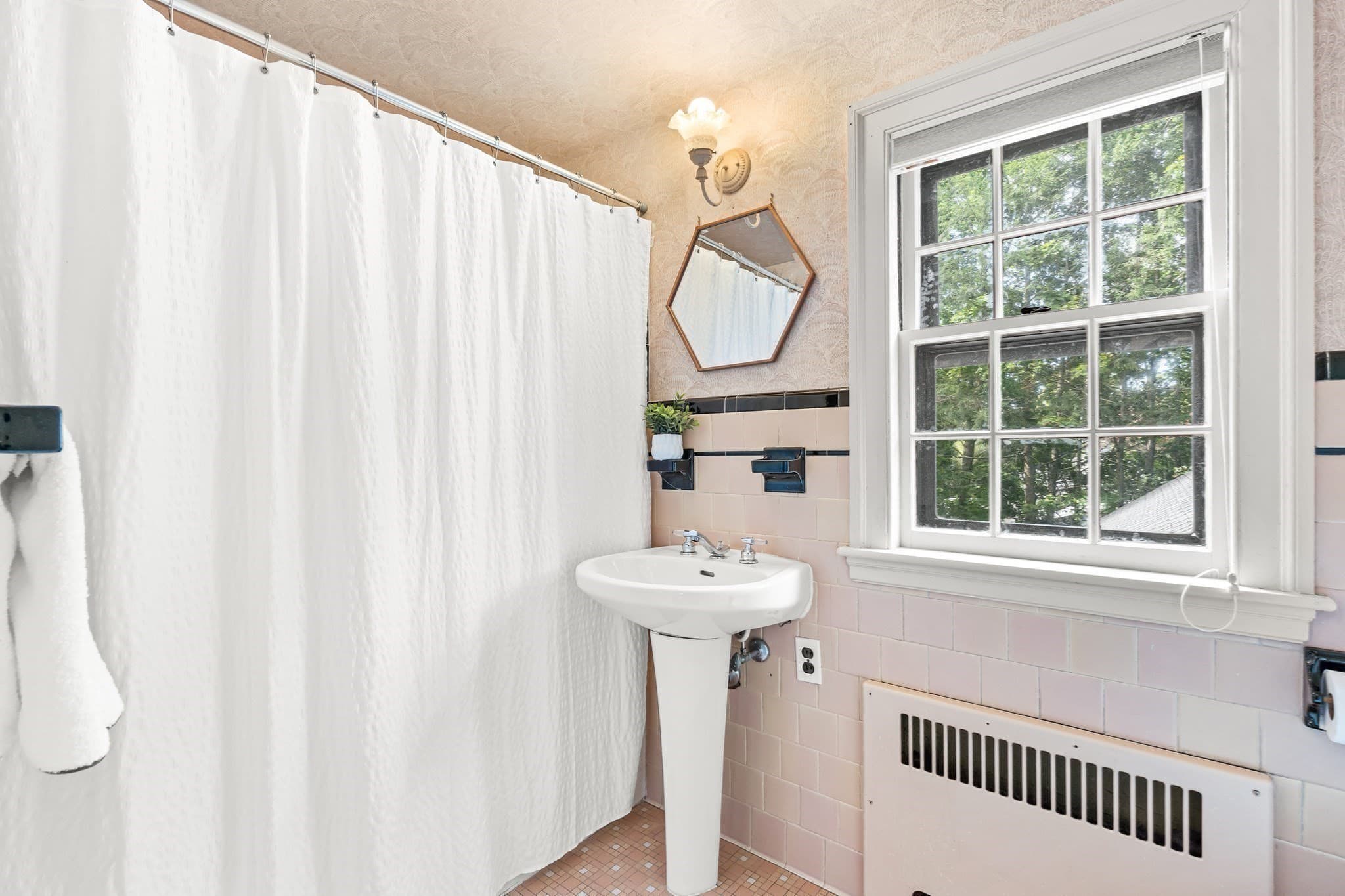 Single Family Residence at 1 Overlook Way, Winchester MA 01890, Winchester, photo 24 of 39