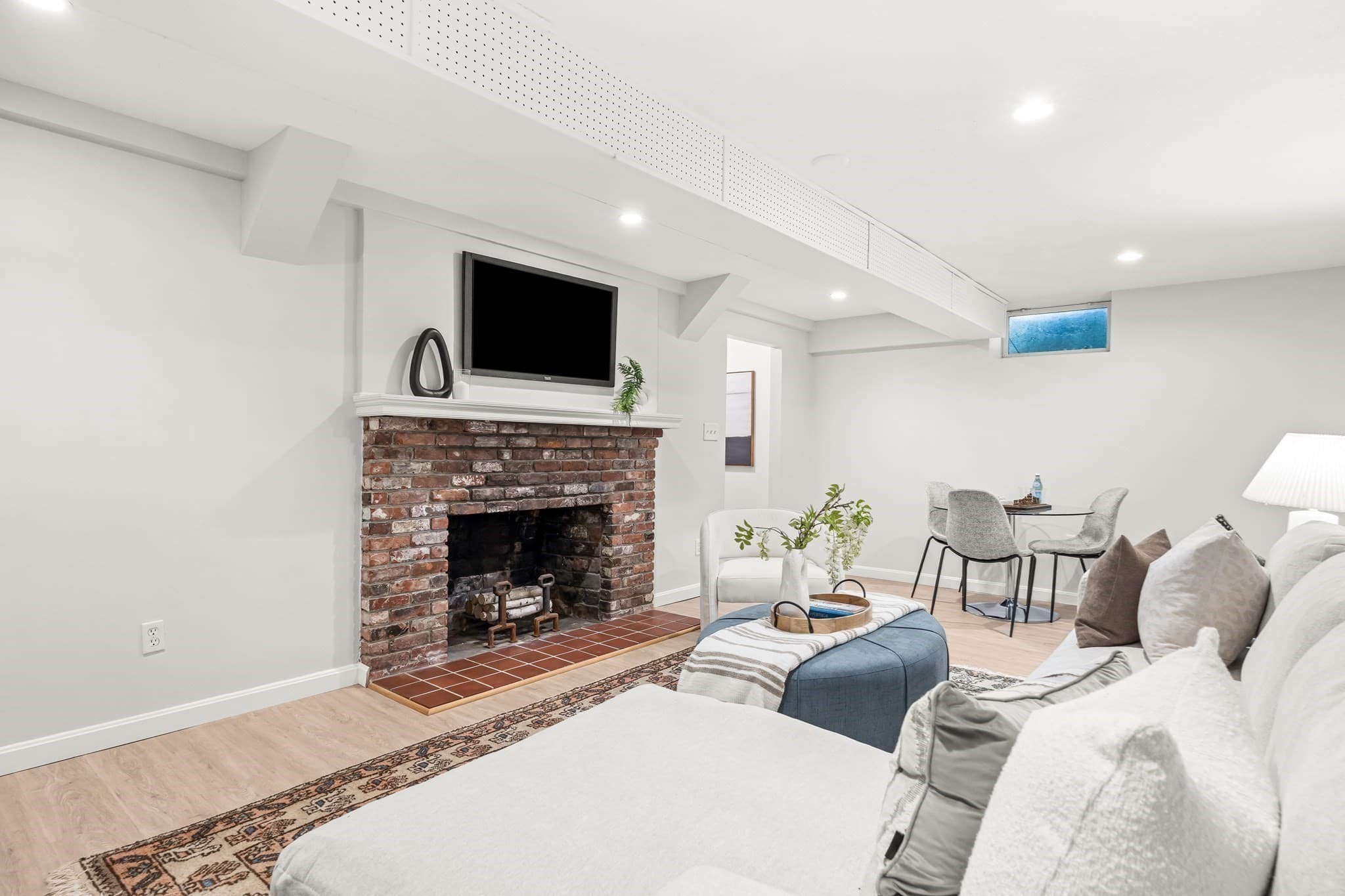 Single Family Residence at 1 Overlook Way, Winchester MA 01890, Winchester, photo 33 of 39