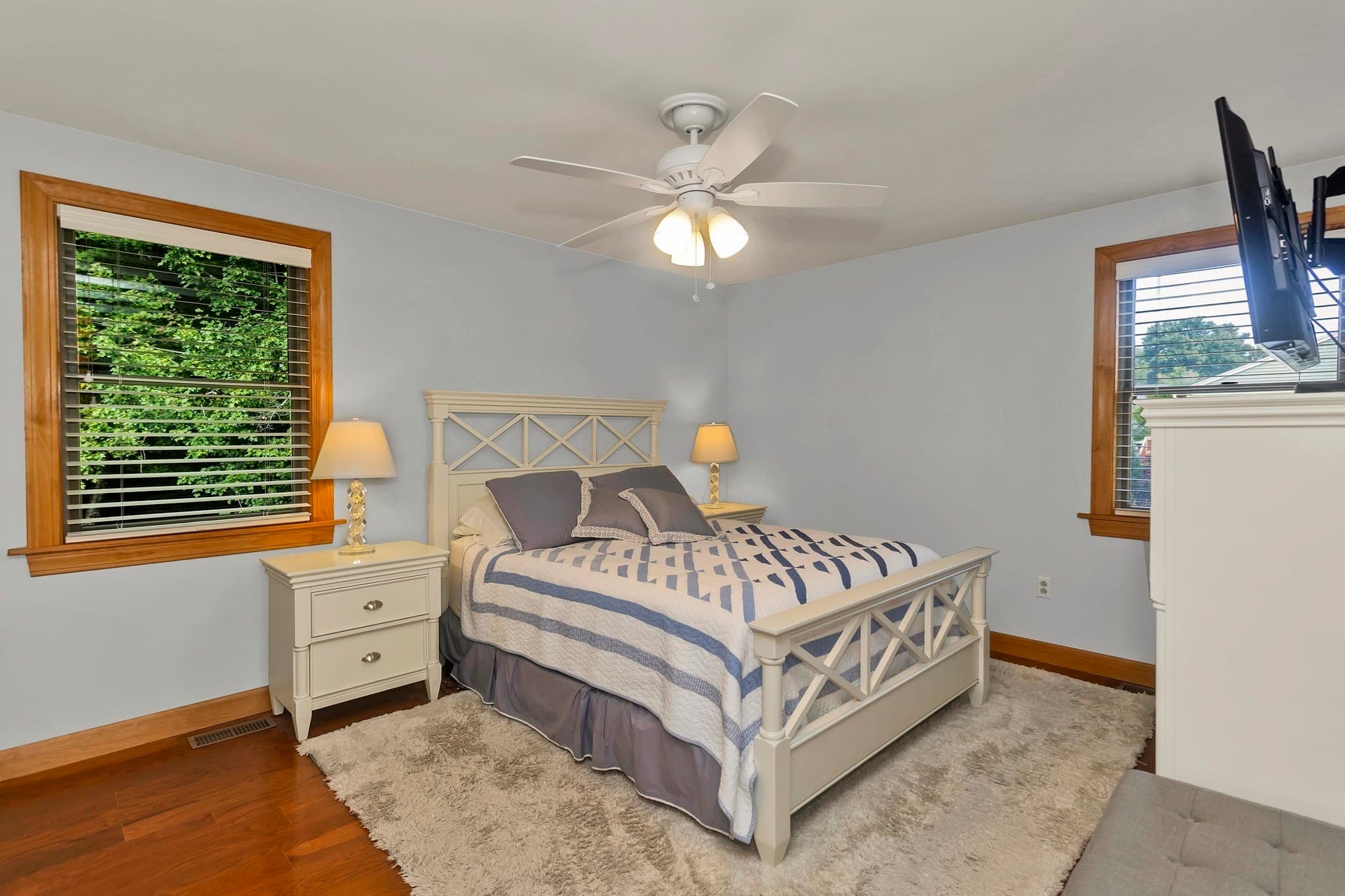 Single Family Residence at 5 Tamarack Ln, Agawam MA 01030, Agawam, photo 28 of 41