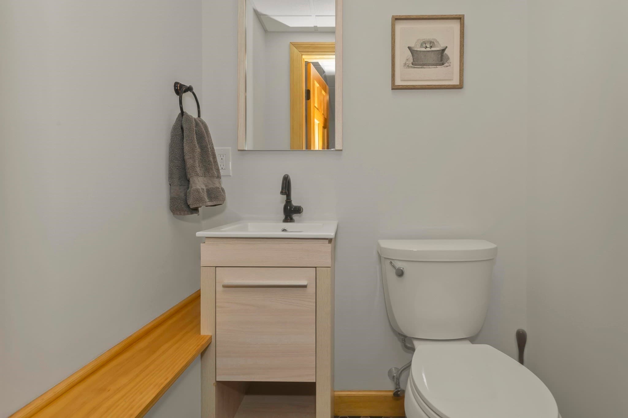 Single Family Residence at 5 Tamarack Ln, Agawam MA 01030, Agawam, photo 37 of 41