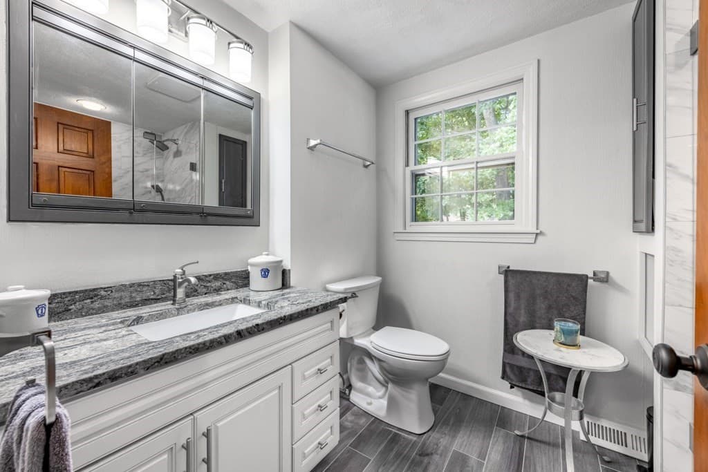 Single Family Residence at 2 Rosemary Ave, Wakefield MA 01880, Wakefield, photo 23 of 42