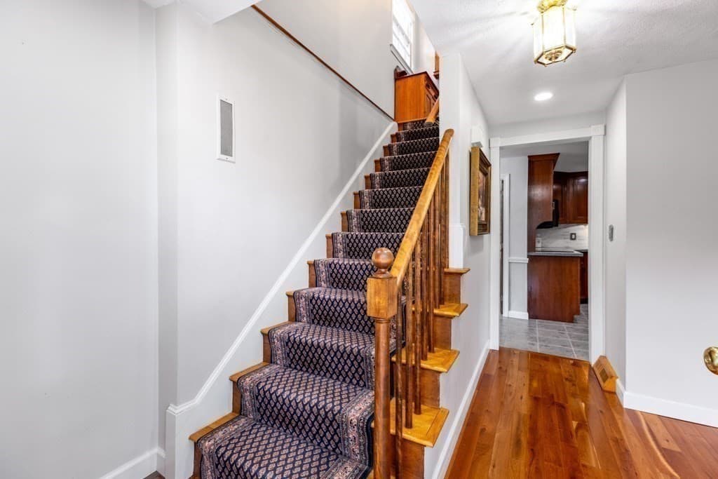 Single Family Residence at 2 Rosemary Ave, Wakefield MA 01880, Wakefield, photo 20 of 42