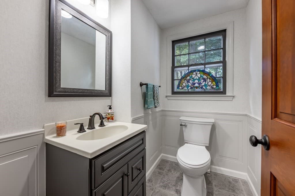 Single Family Residence at 2 Rosemary Ave, Wakefield MA 01880, Wakefield, photo 15 of 42