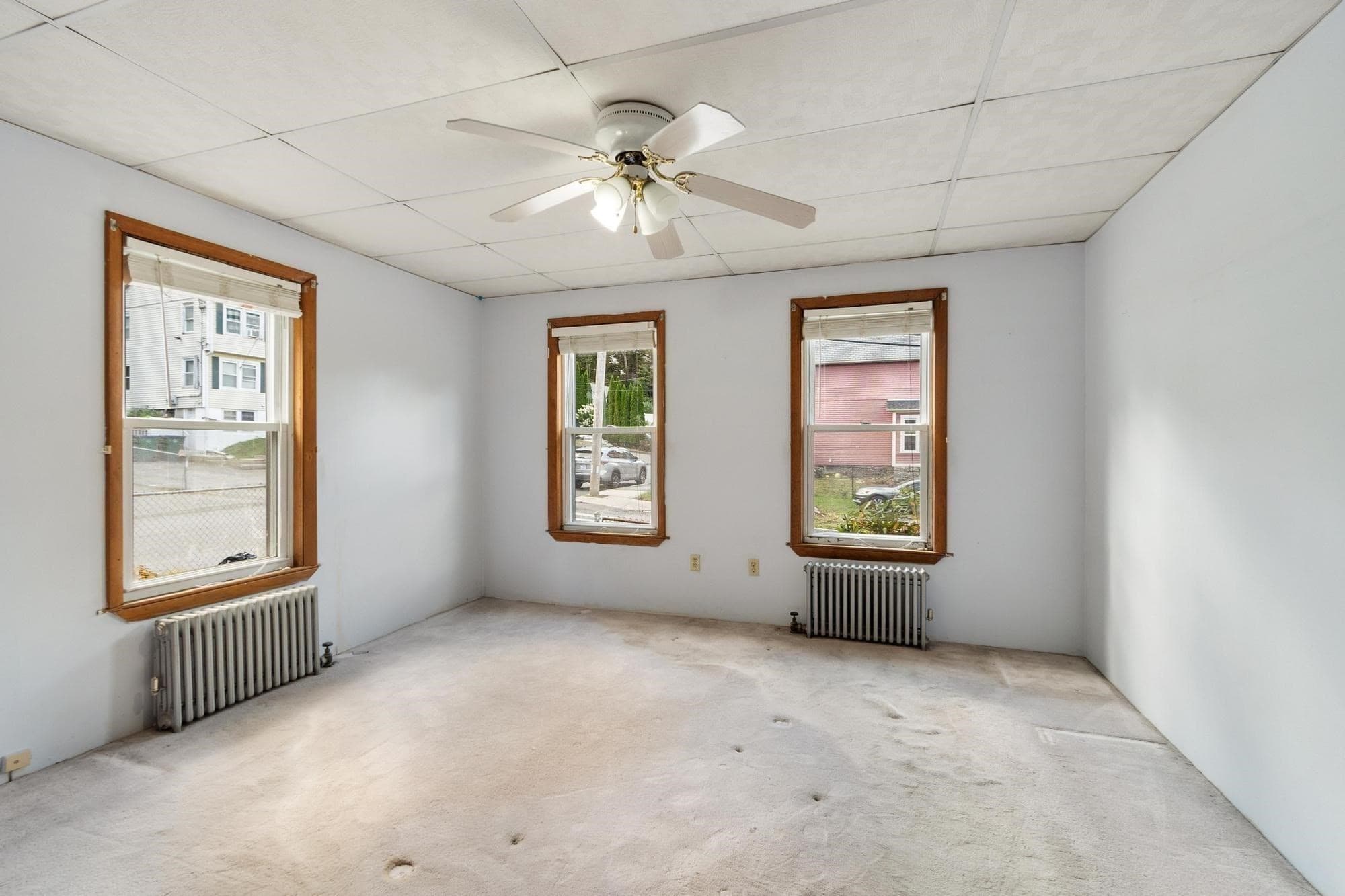 2 Family - 2 Units Up/Down at 352 Stackpole Street, Lowell MA 01852, Lowell, photo 8 of 40