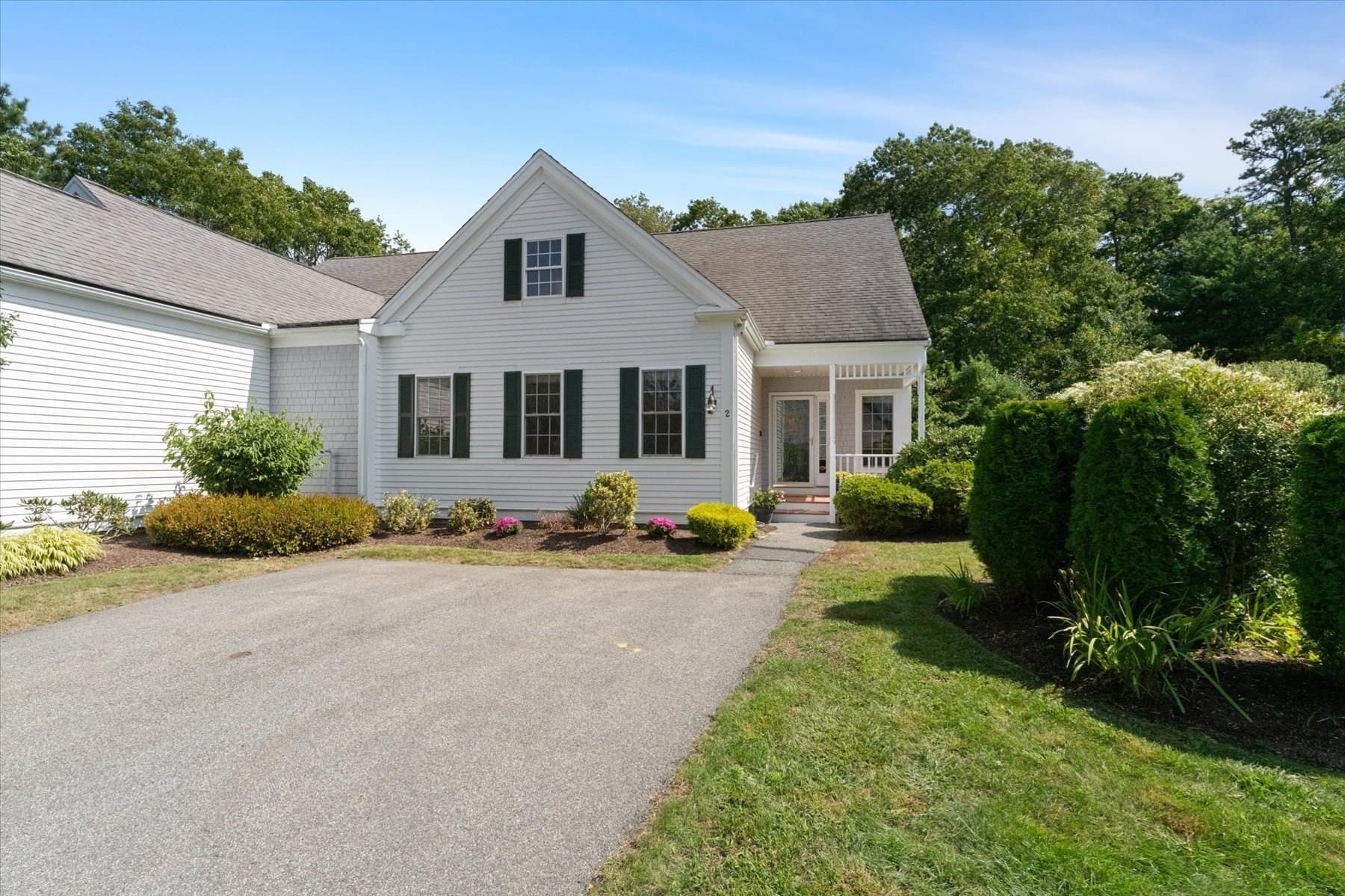 2 Berrywood Ct # 2, Bourne MA 02532