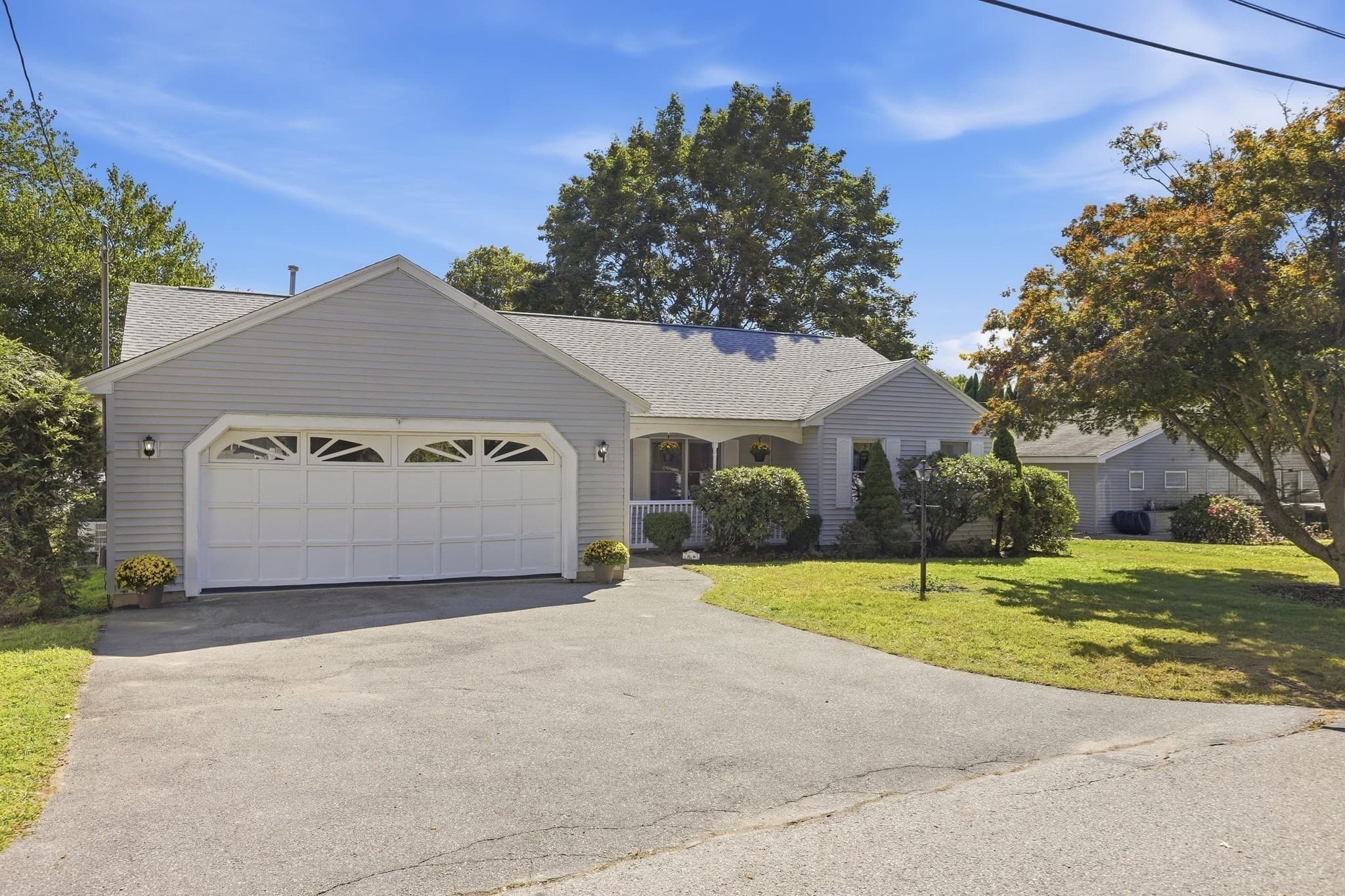 Single Family Residence at 20 Elm St, Dracut MA 01826, Dracut, photo 2 of 38