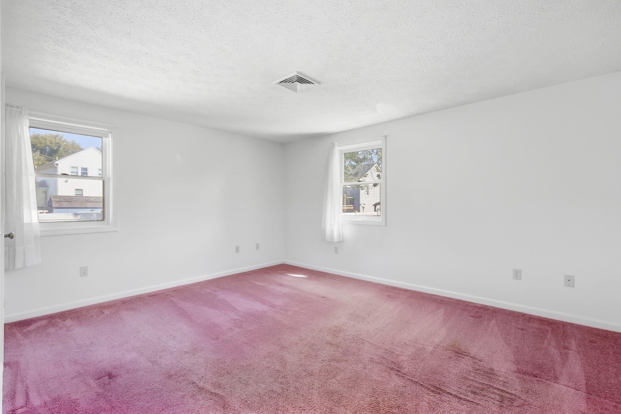 Single Family Residence at 20 Elm St, Dracut MA 01826, Dracut, photo 30 of 38