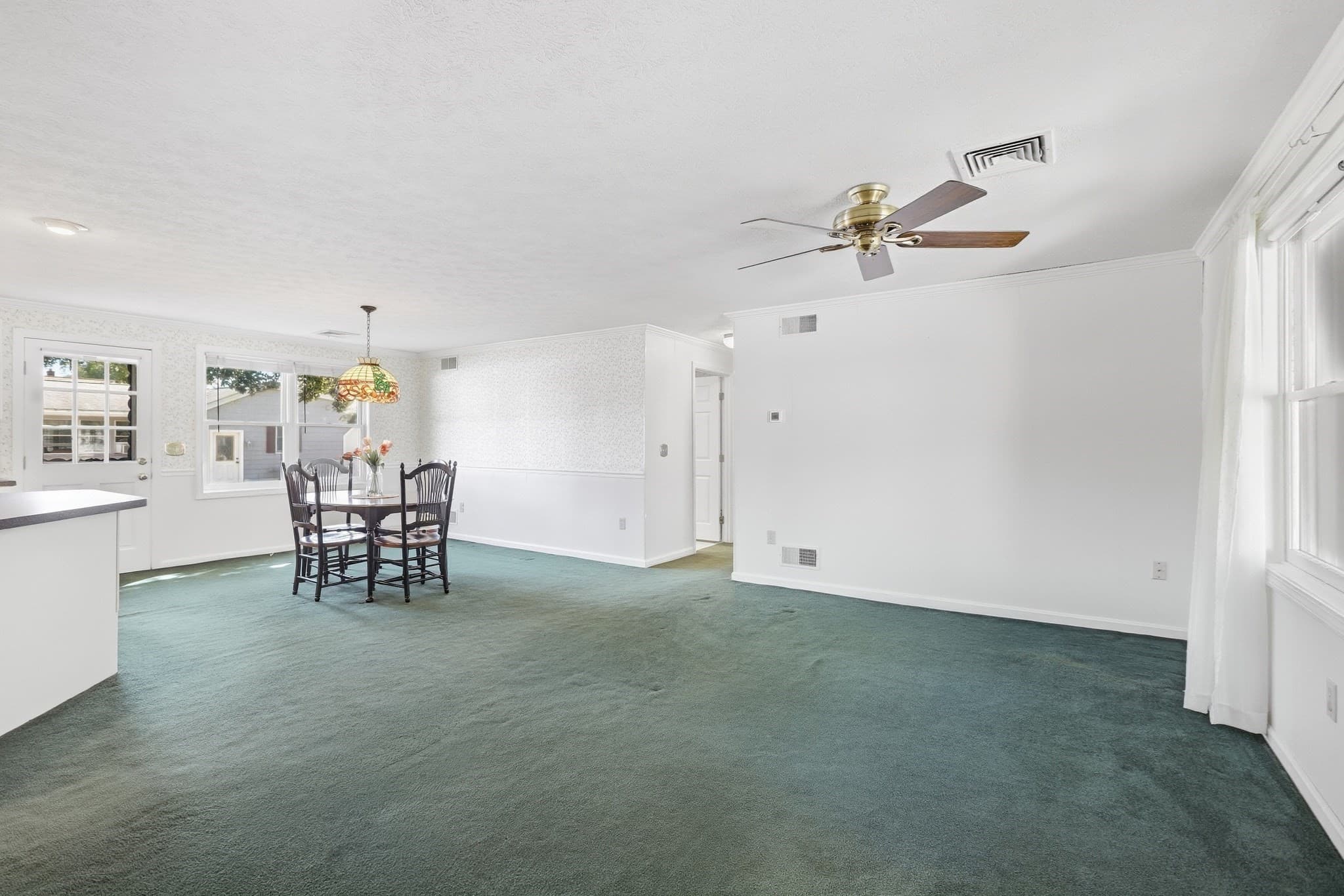Single Family Residence at 20 Elm St, Dracut MA 01826, Dracut, photo 11 of 38