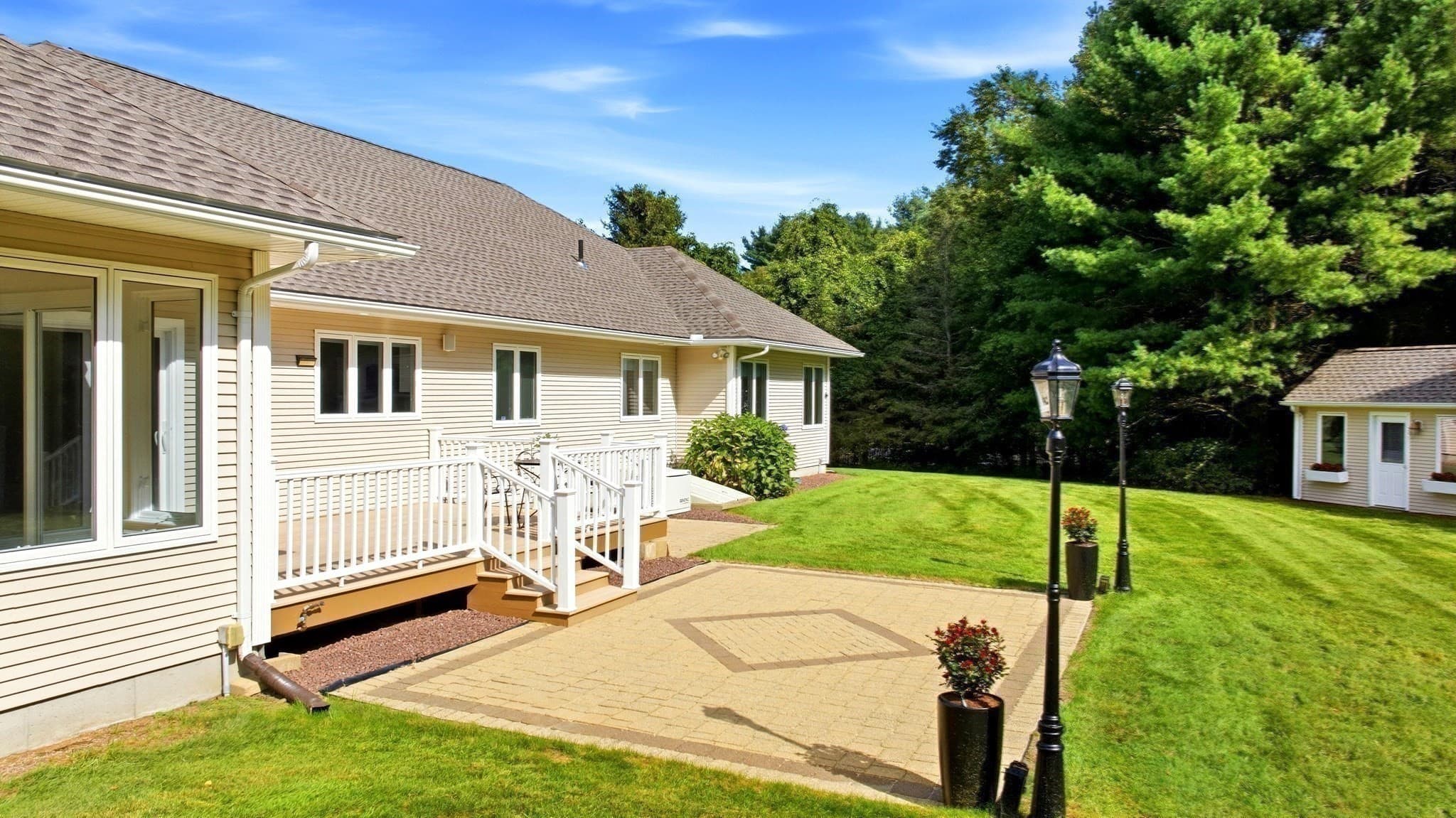Single Family Residence at 38 Deer Run Ter, East Longmeadow MA 01028, East Longmeadow, photo 38 of 42