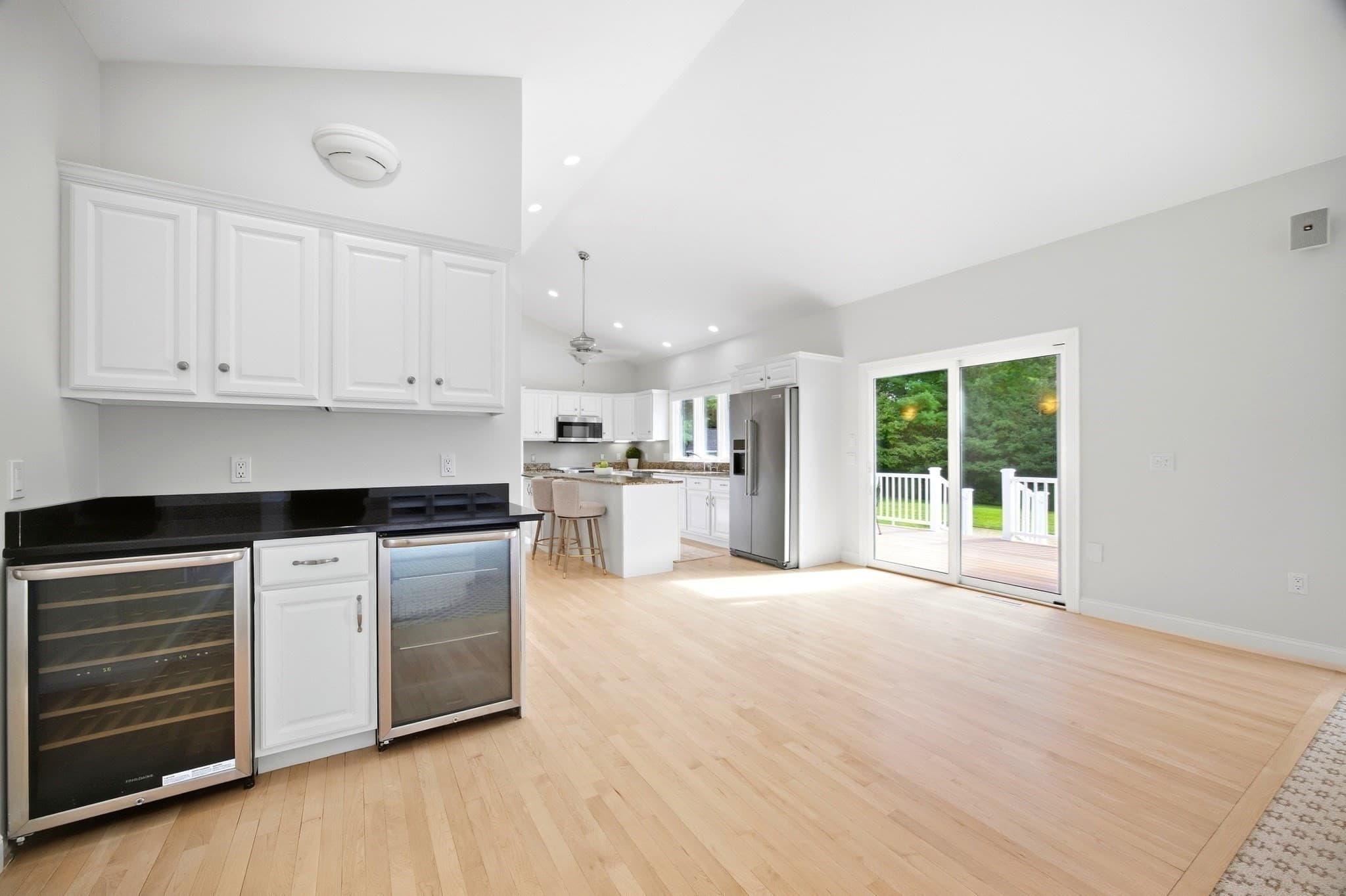 Single Family Residence at 38 Deer Run Ter, East Longmeadow MA 01028, East Longmeadow, photo 11 of 42