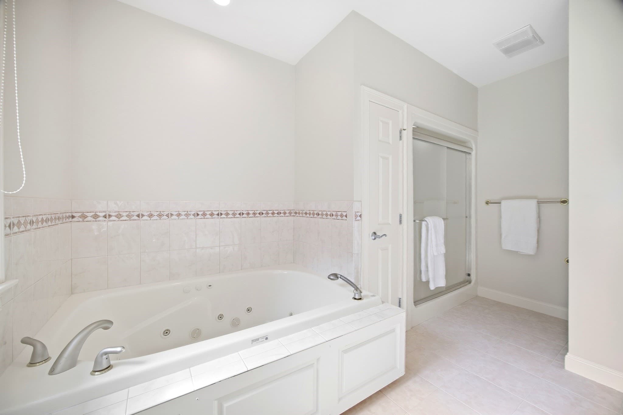 Single Family Residence at 38 Deer Run Ter, East Longmeadow MA 01028, East Longmeadow, photo 25 of 42