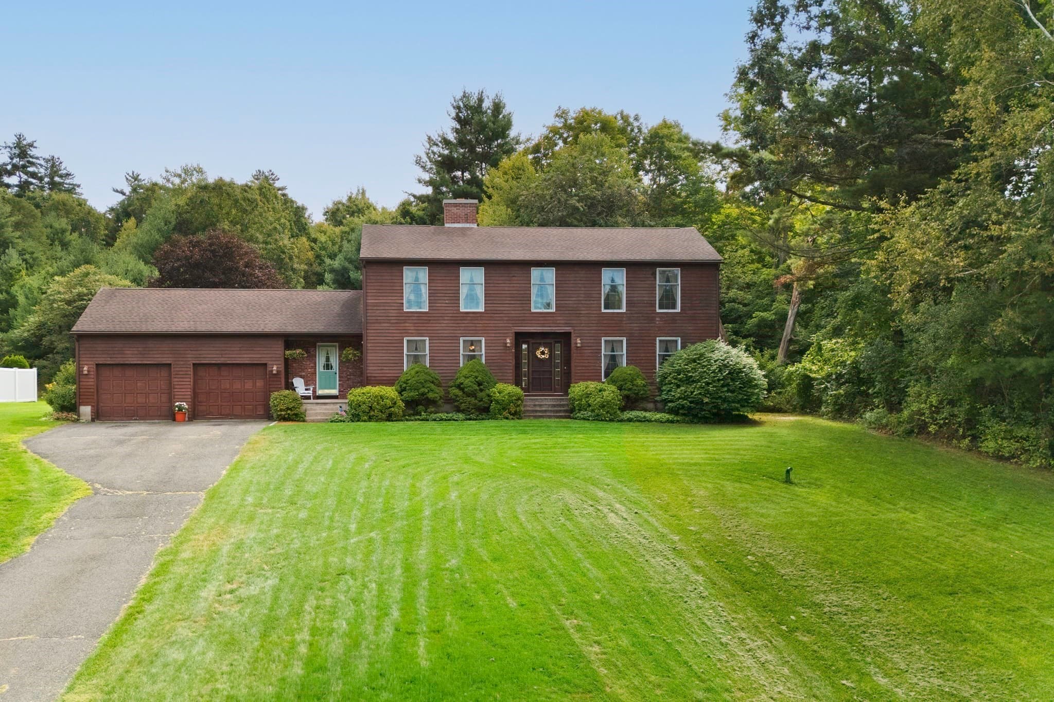 9 Labrie Lane, Holyoke MA 01040