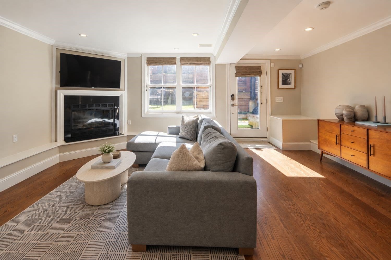 Condominium at 38 Rutland Sq # 1, Boston MA 02118, Boston, photo 4 of 25