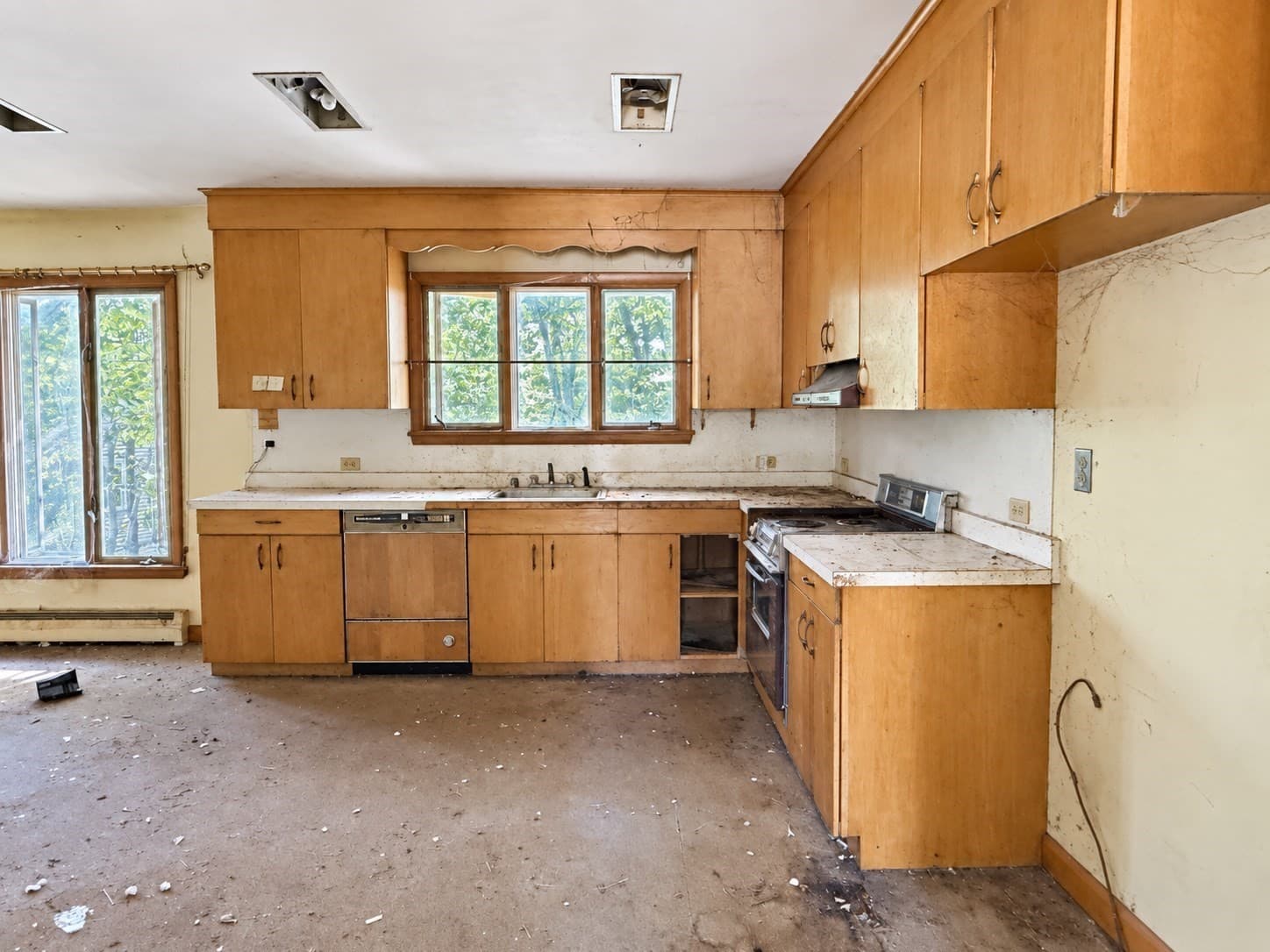 Single Family Residence at 15 Kelley Rd, Salem MA 01970, Salem, photo 9 of 30