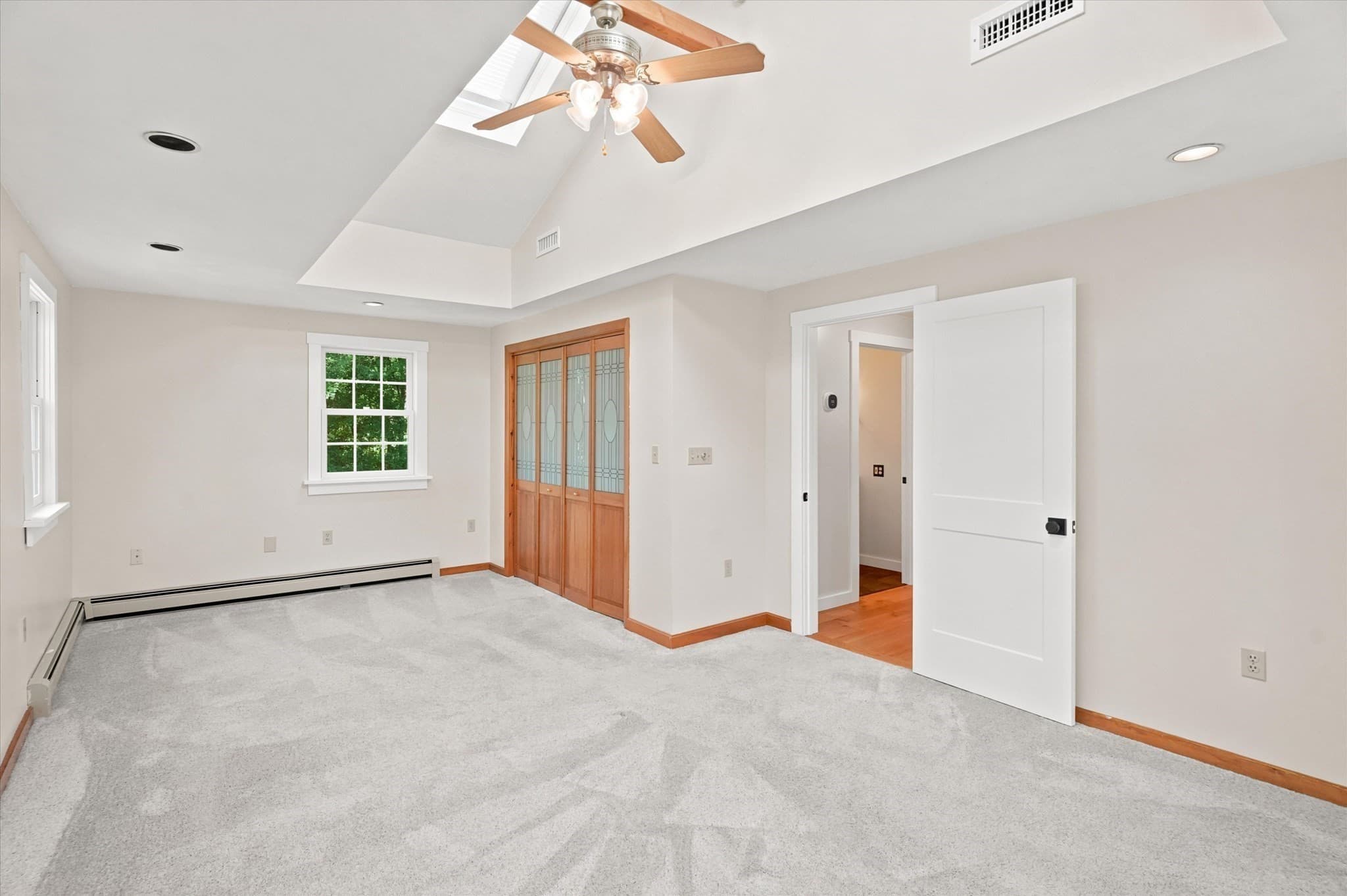 Single Family Residence at 21 Pumpkin Lane, Tewksbury MA 01876, Tewksbury, photo 16 of 42