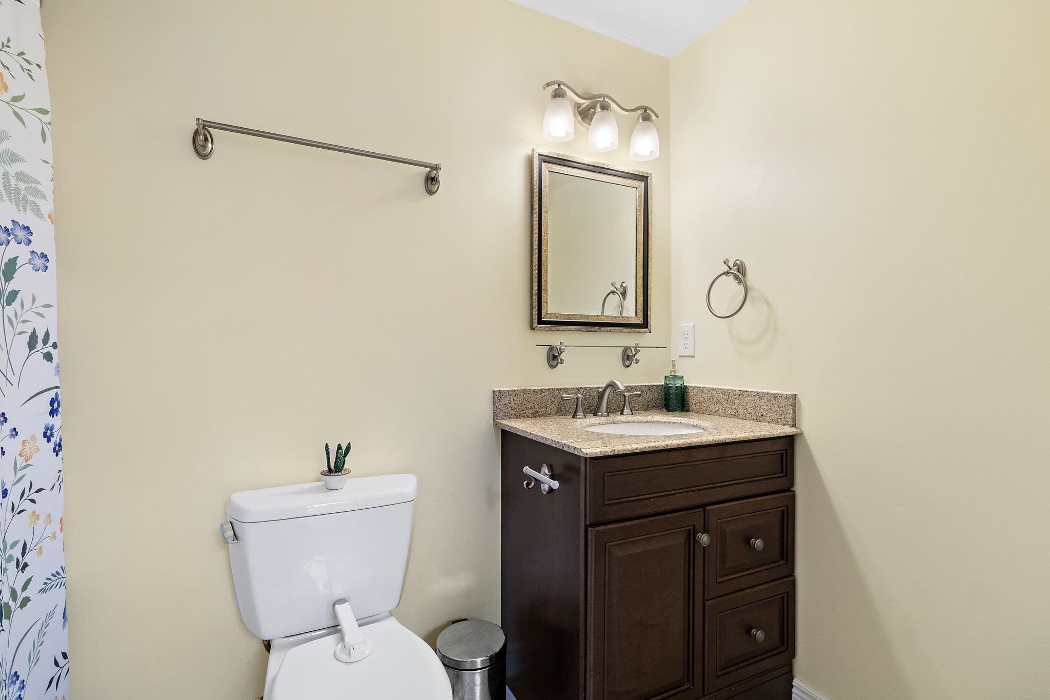Condominium at 849 Boston Post Rd E # 6B, Marlborough MA 01752, Marlborough, photo 15 of 34