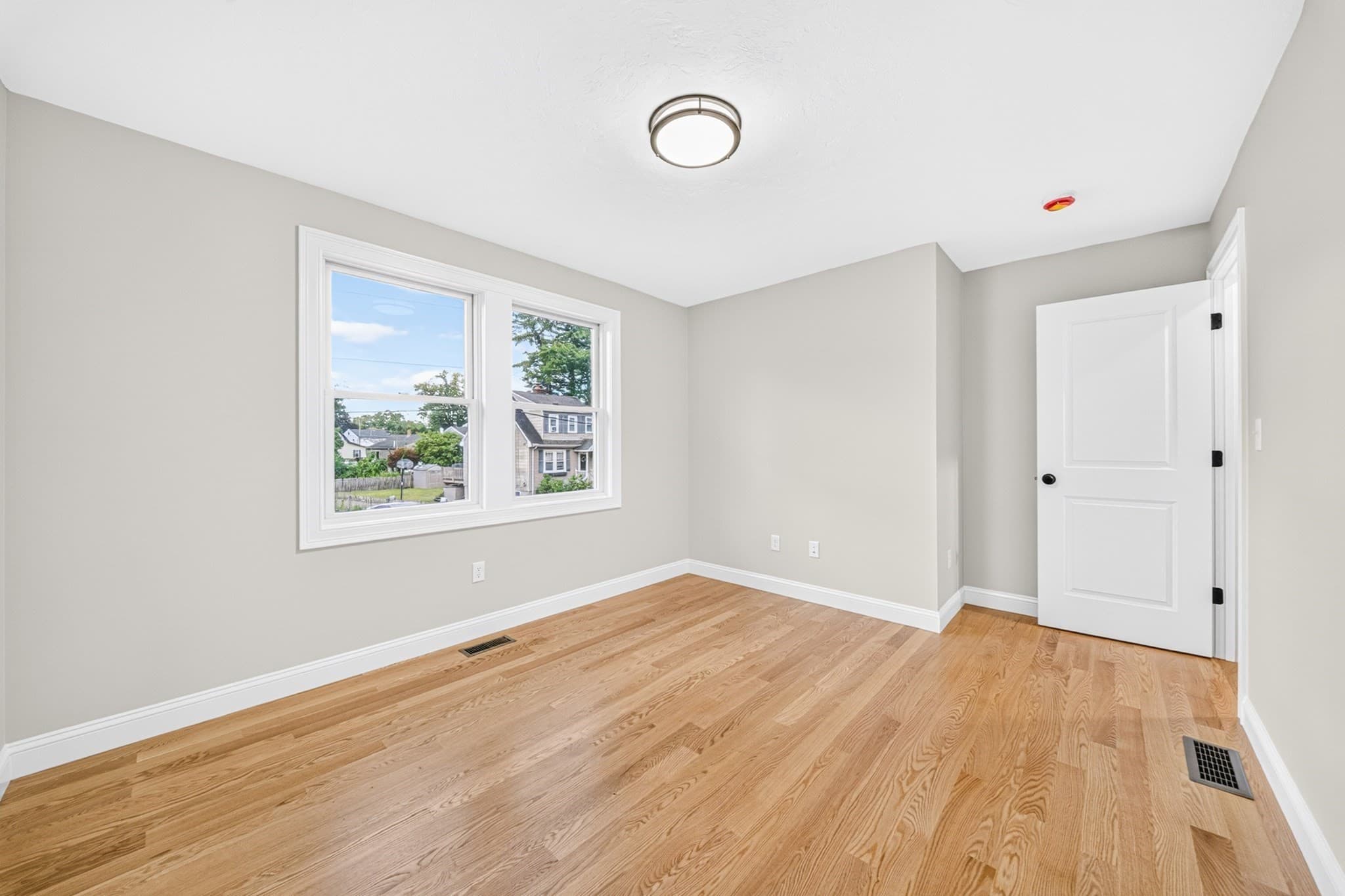 Multi Family at 6-6AA Mchugh Ave, Billerica MA 01821, Billerica, photo 15 of 42