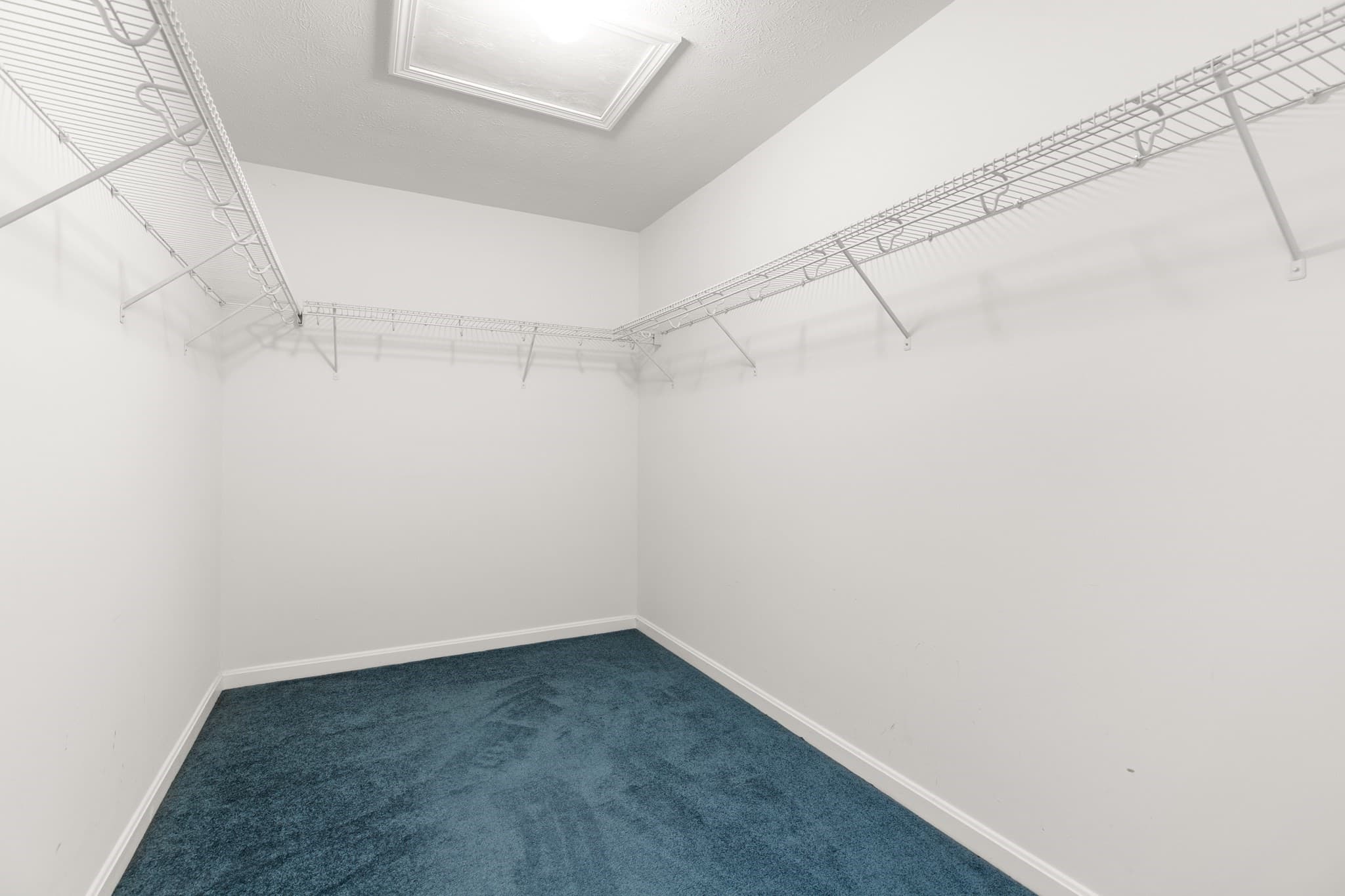 Condominium at 95 Green Briar Rd # 95, Fitchburg MA 01420, Fitchburg, photo 17 of 30