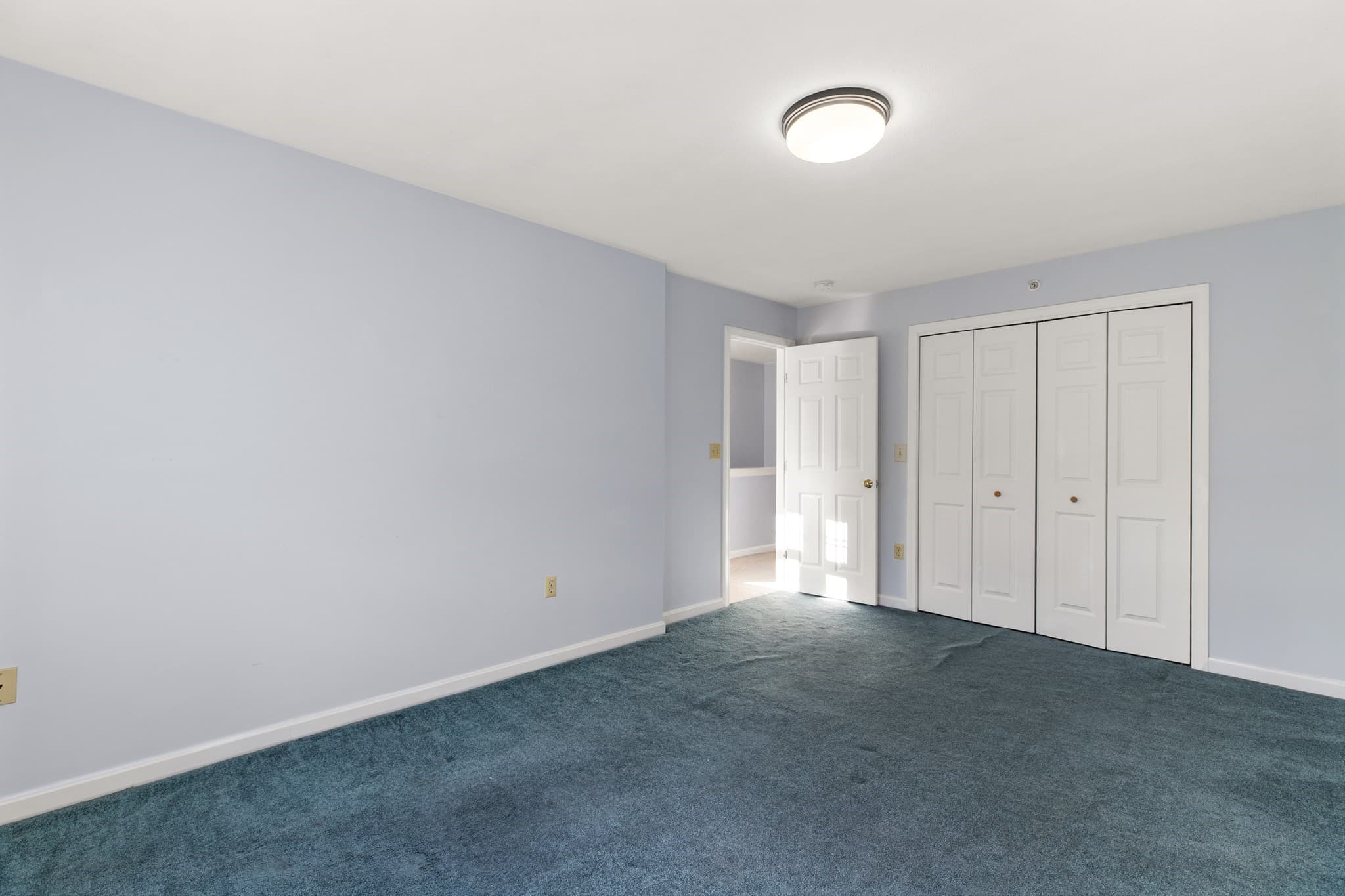 Condominium at 95 Green Briar Rd # 95, Fitchburg MA 01420, Fitchburg, photo 14 of 30