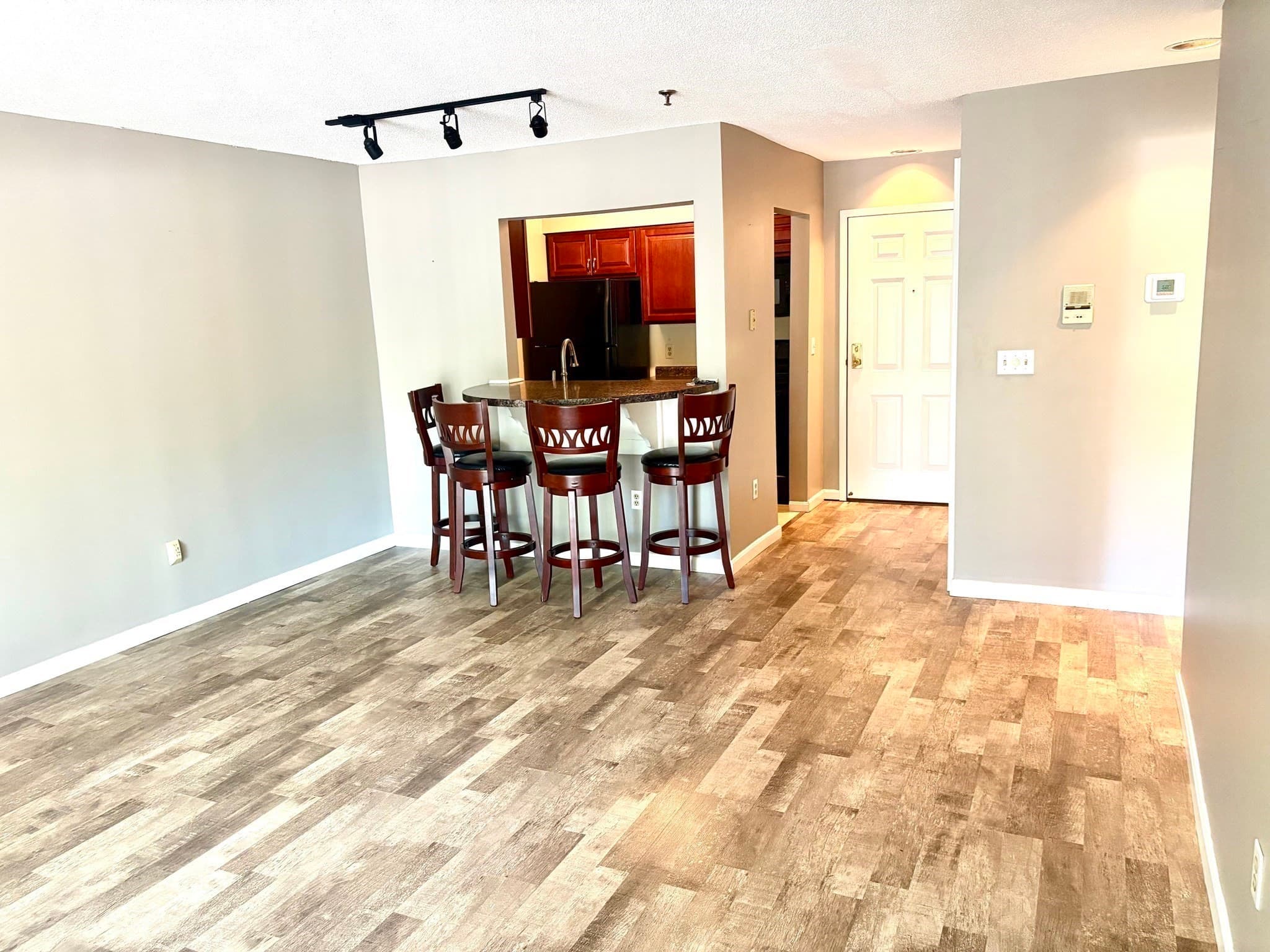 Condominium at 81 Hunters Run Place # 81, Haverhill MA 01832, Haverhill, photo 5 of 11